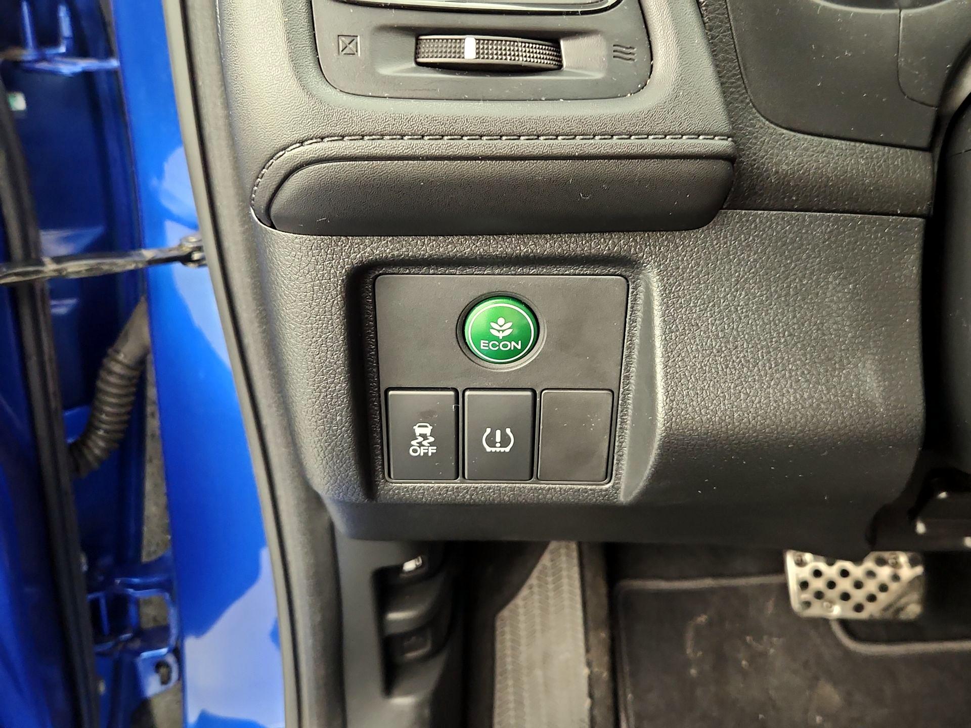 Thumbnail: 2022 Honda HR-V - 13