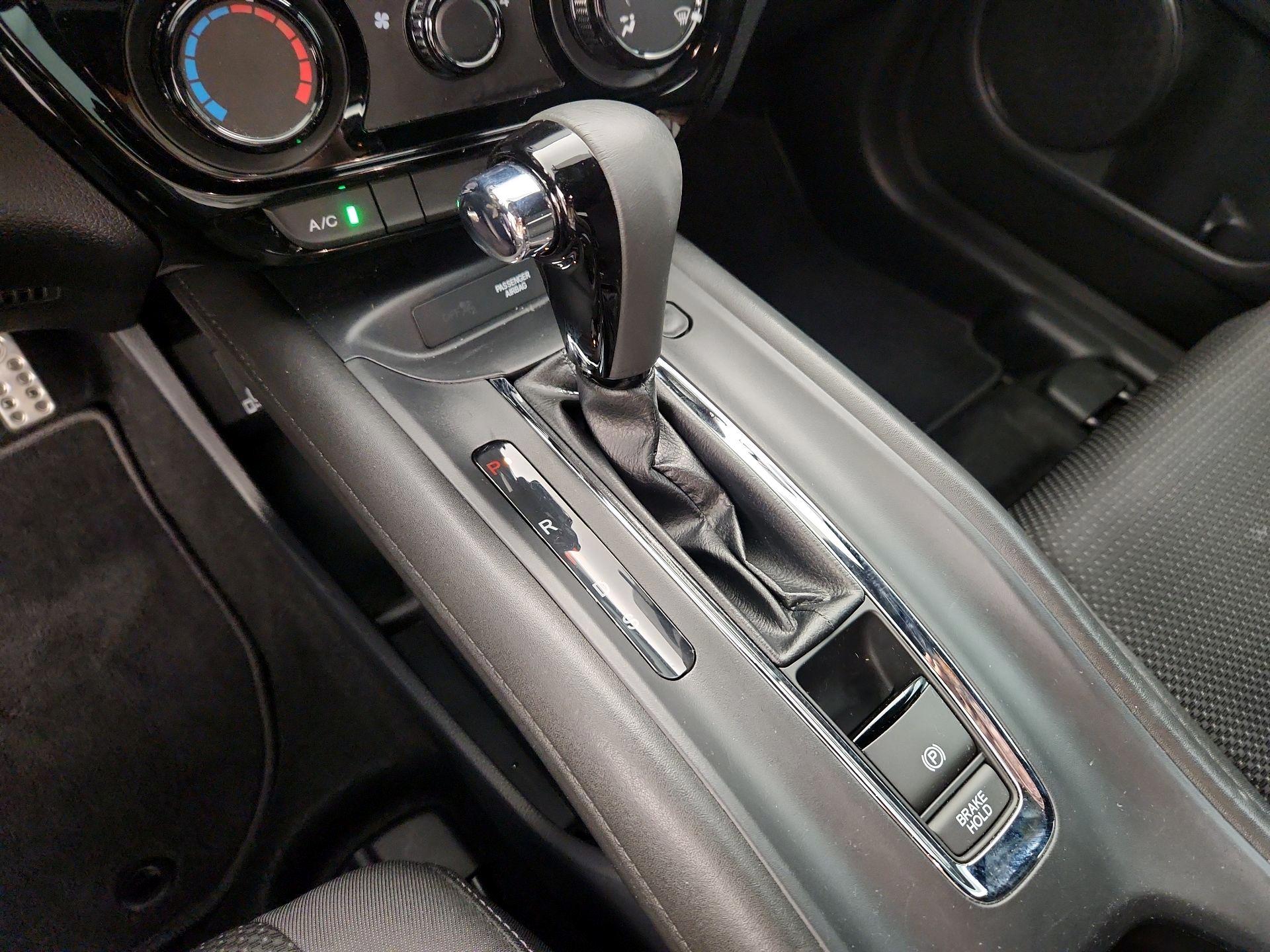 Thumbnail: 2022 Honda HR-V - 17