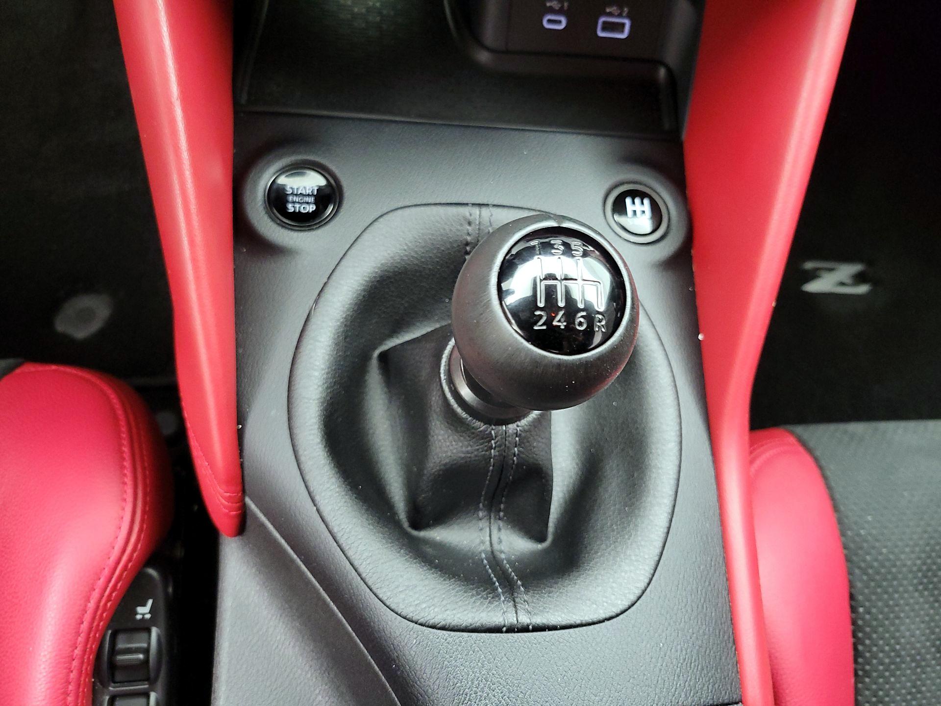 Thumbnail: 2024 Nissan Z - 18