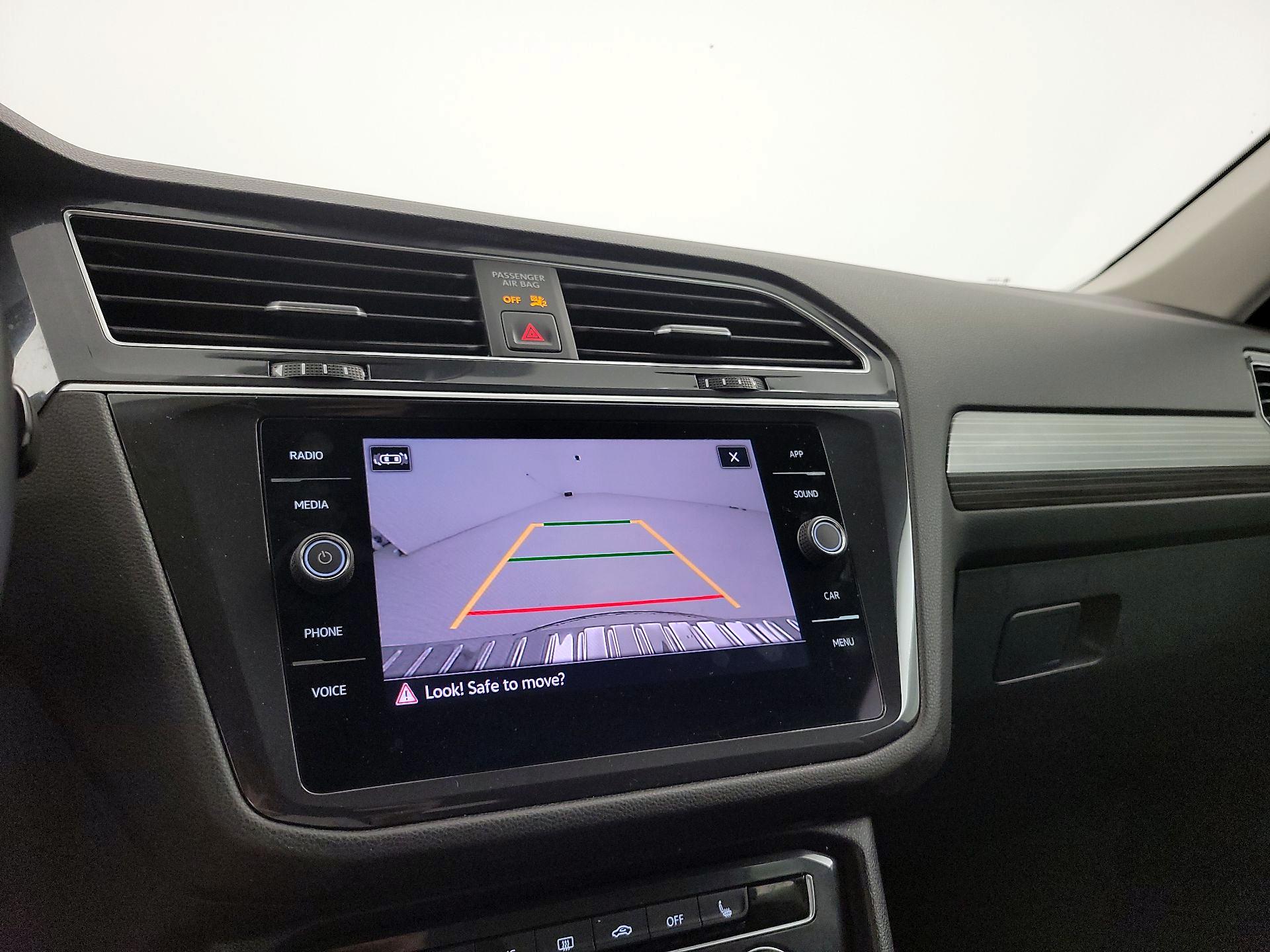 Thumbnail: 2024 Volkswagen Tiguan - 14