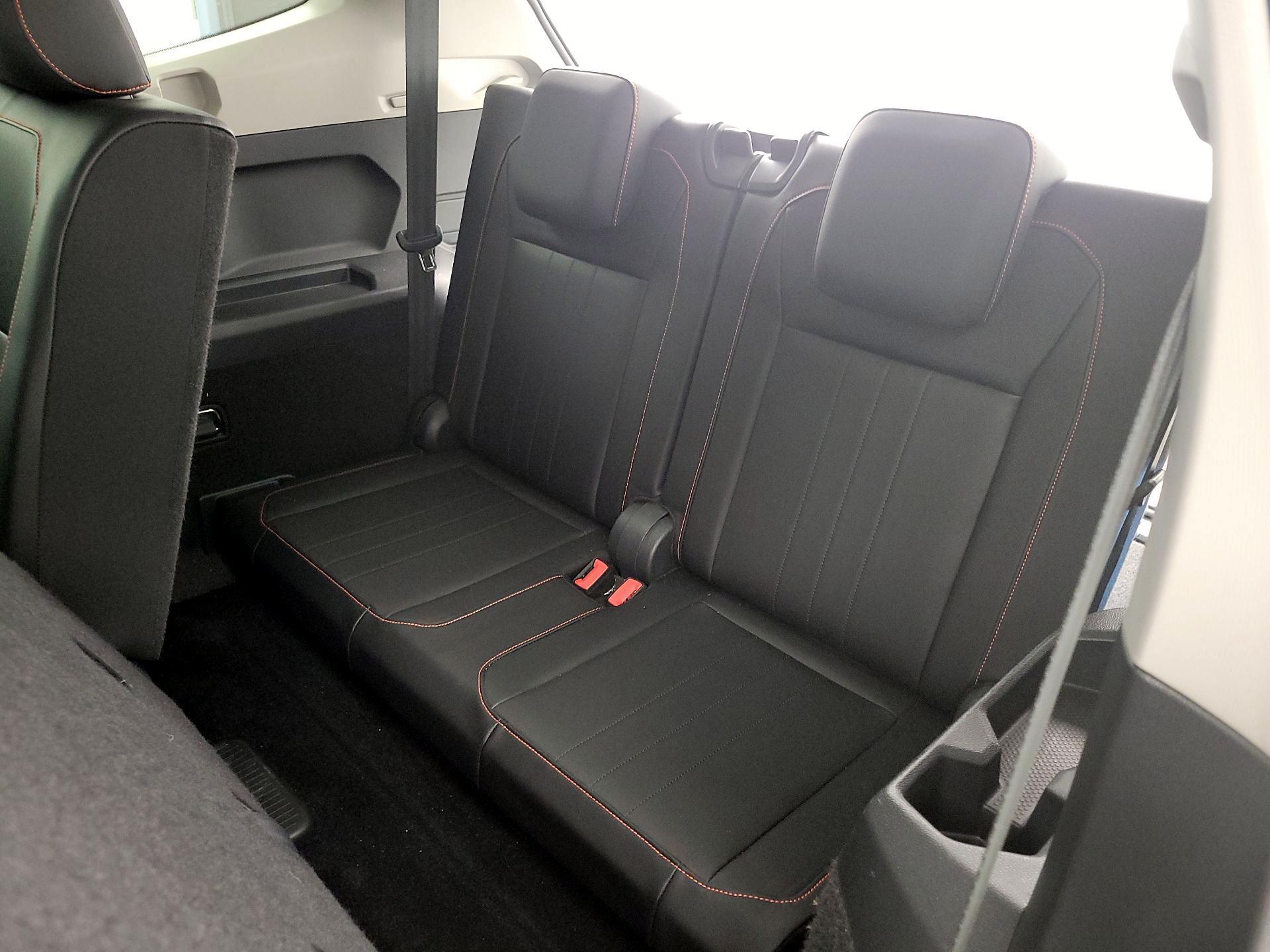 Thumbnail: 2024 Volkswagen Tiguan - 20