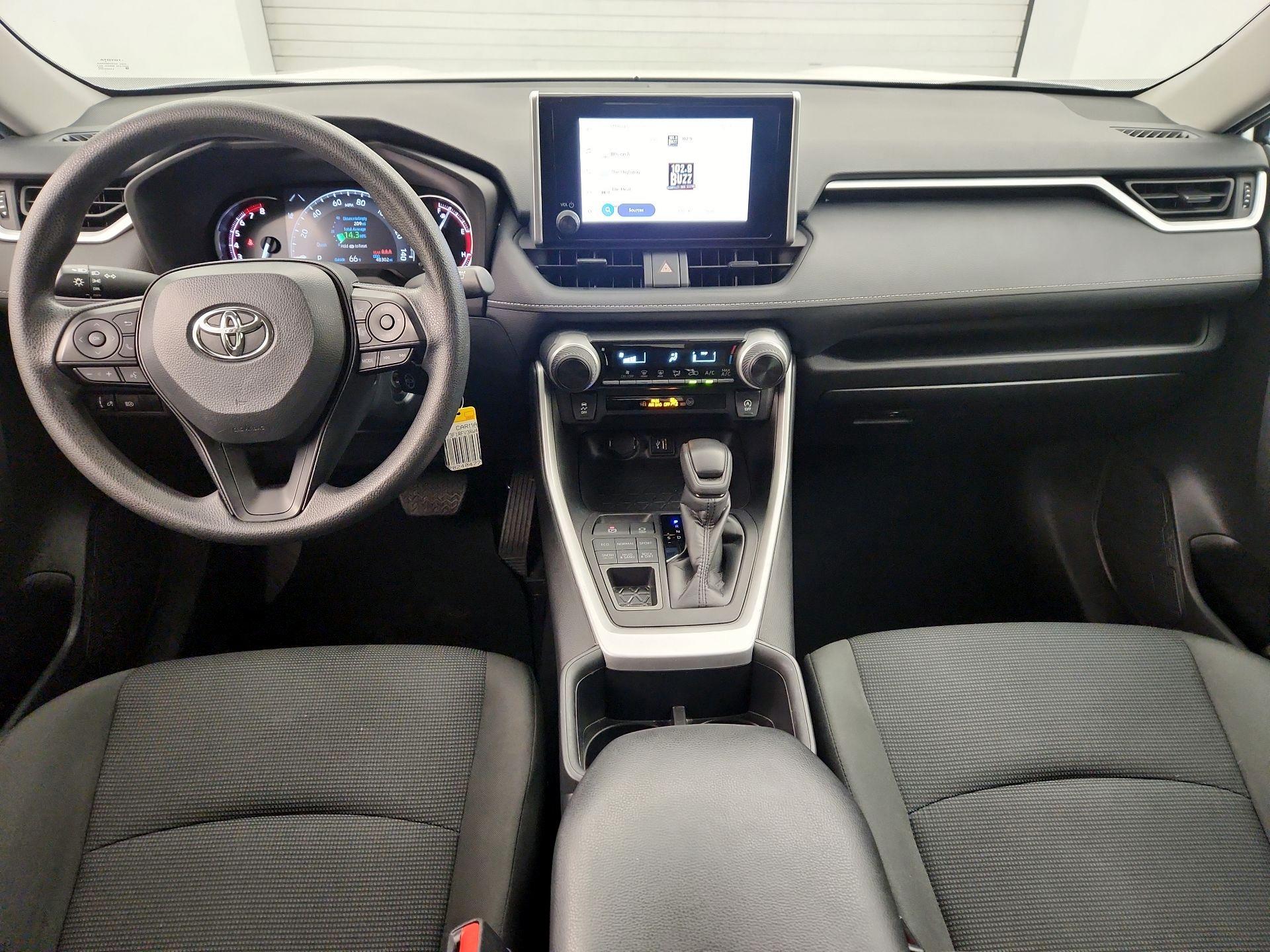 Thumbnail: 2024 Toyota RAV4 - 9