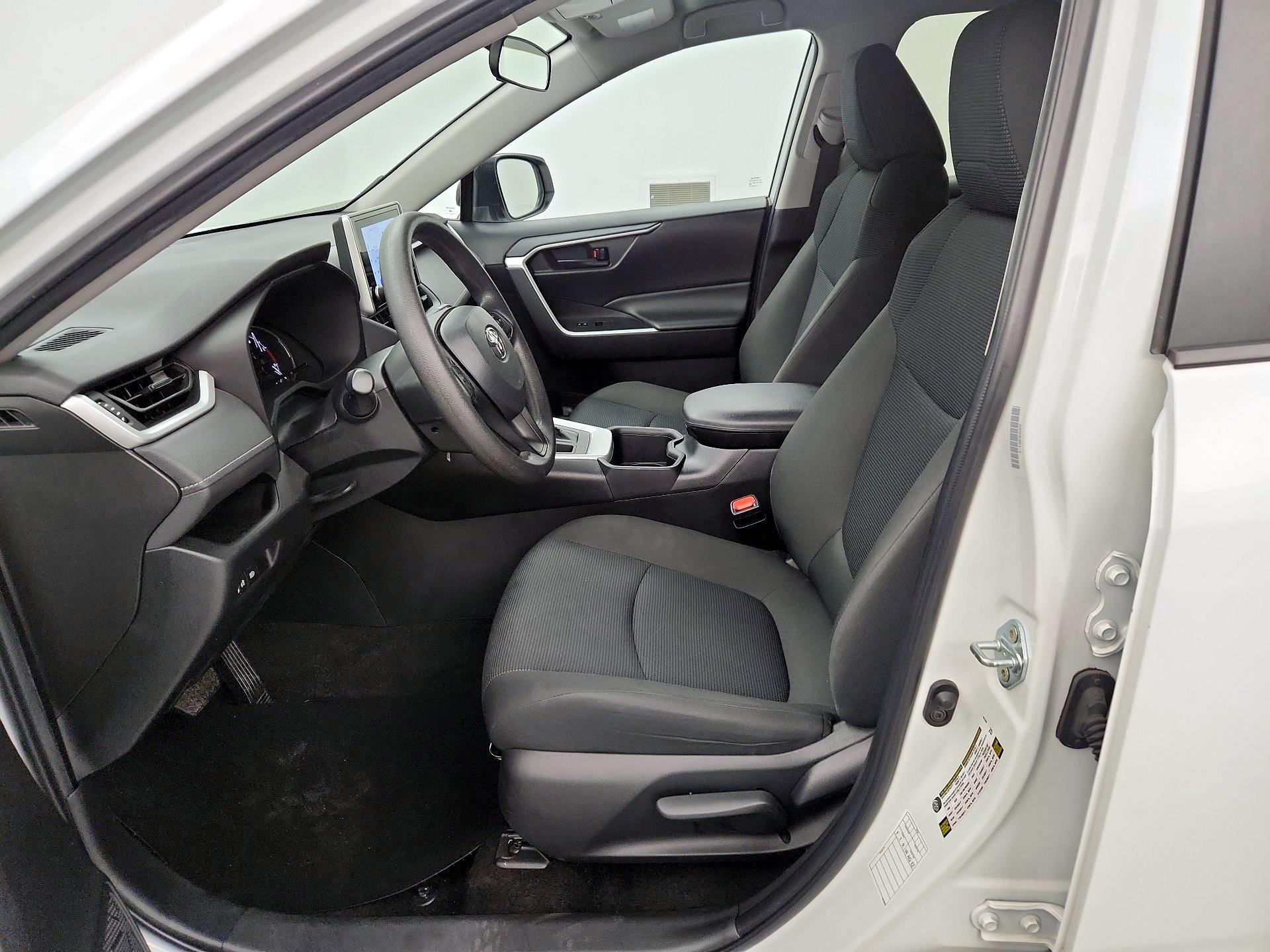 Thumbnail: 2024 Toyota RAV4 - 11