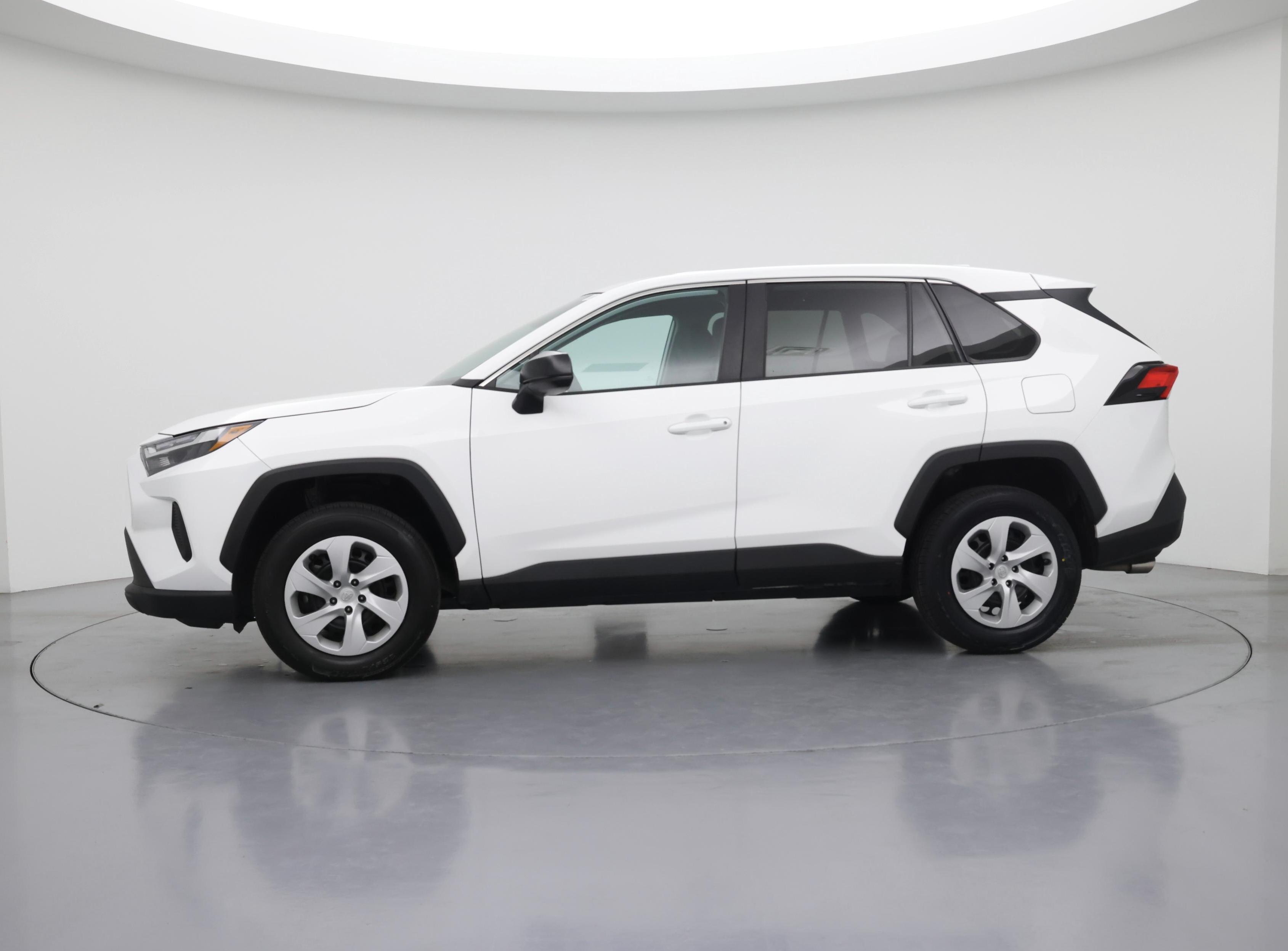 Thumbnail: 2024 Toyota RAV4 - 3