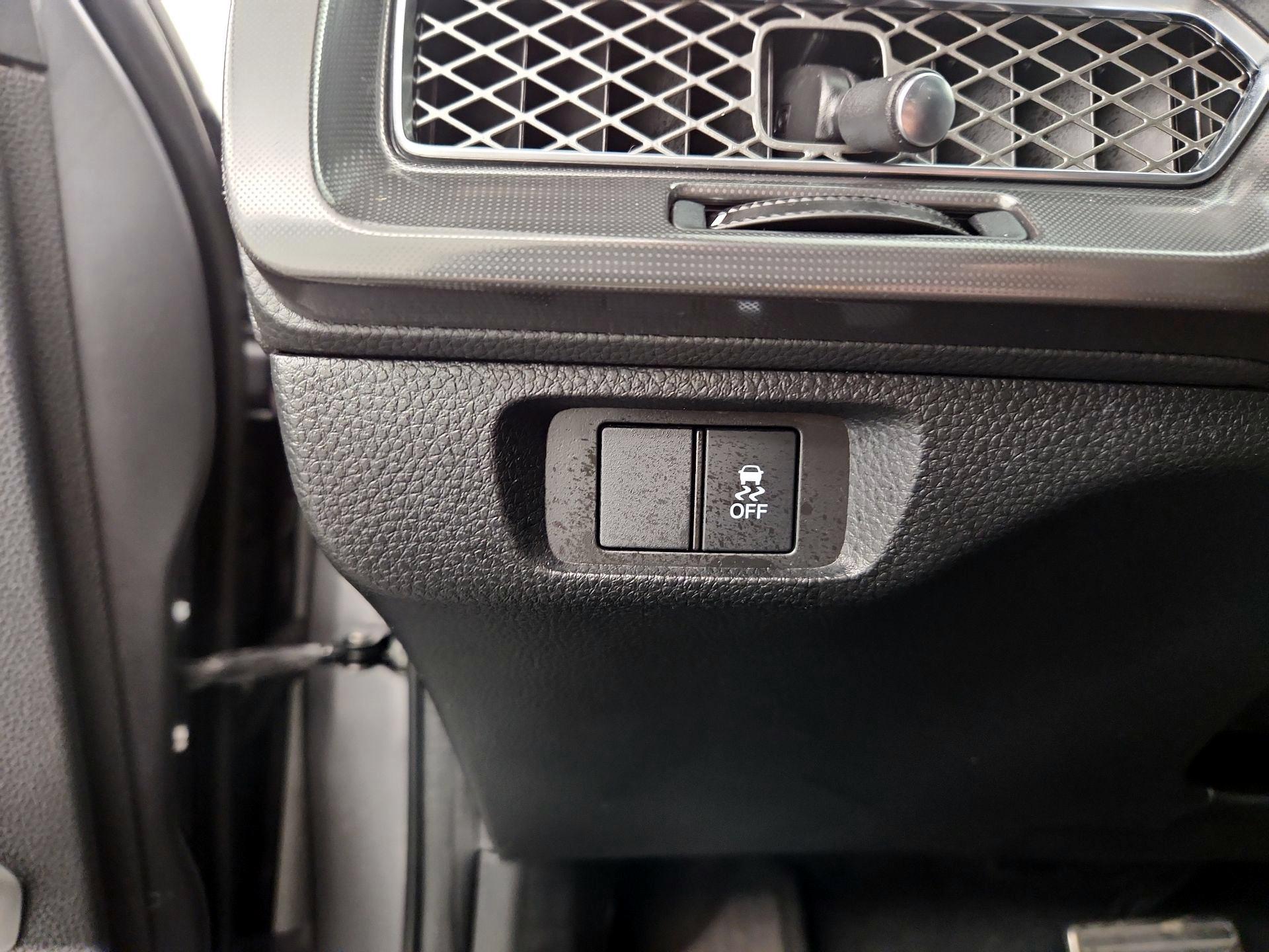 Thumbnail: 2023 Acura Integra - 13