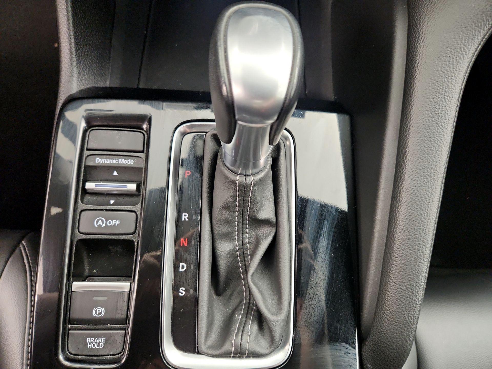 Thumbnail: 2023 Acura Integra - 17