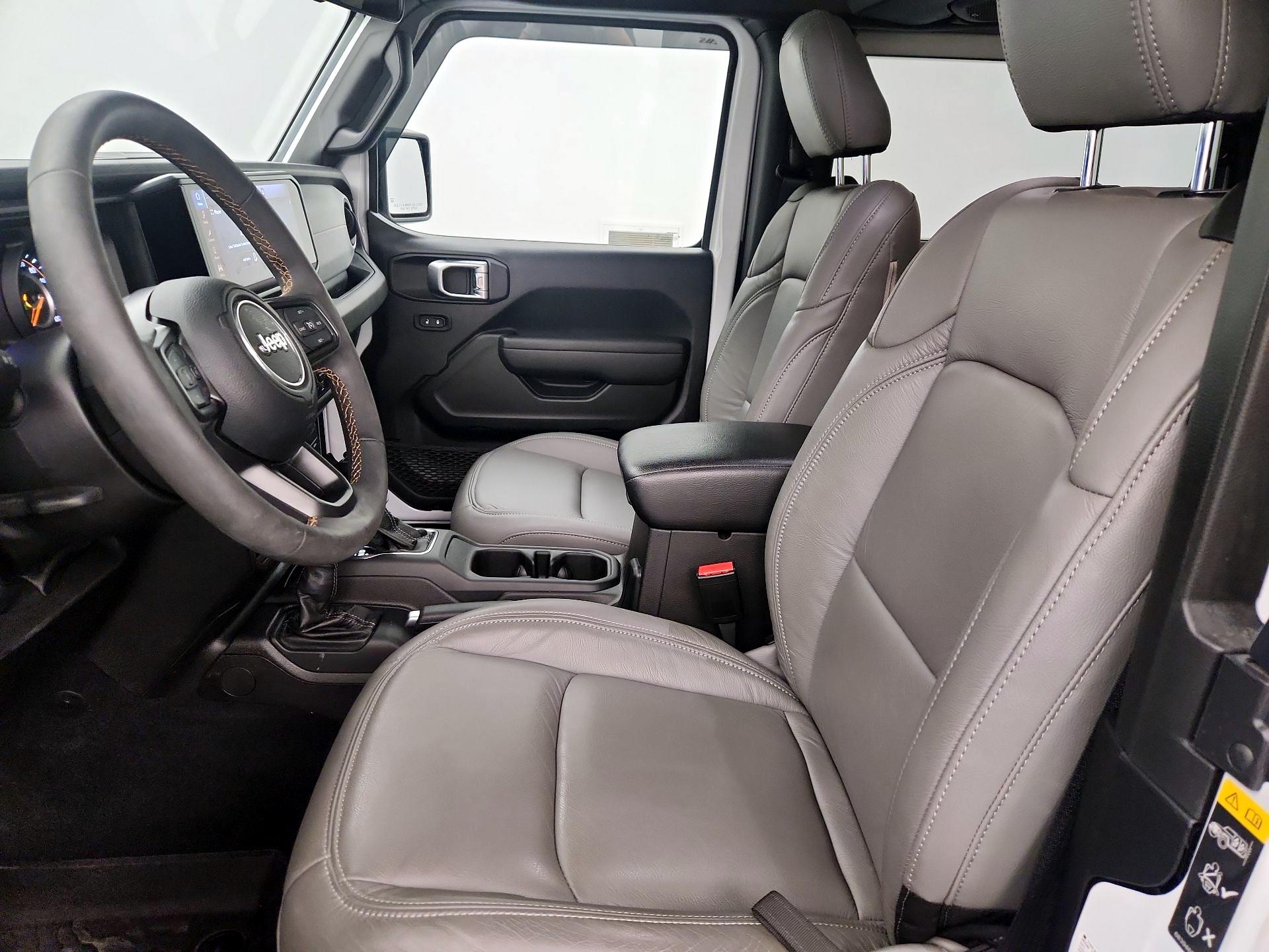 Thumbnail: 2024 Jeep Wrangler - 11