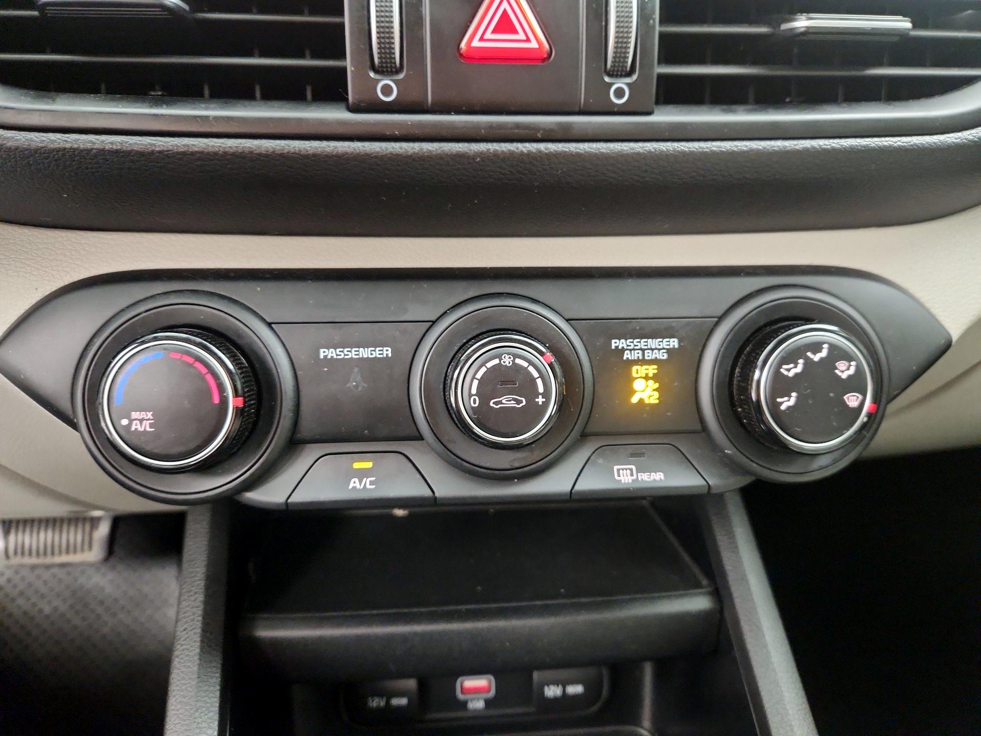 Thumbnail: 2023 Kia Forte - 16