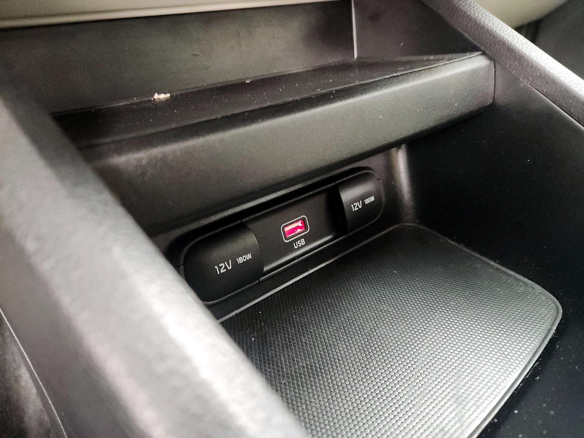 Thumbnail: 2023 Kia Forte - 18