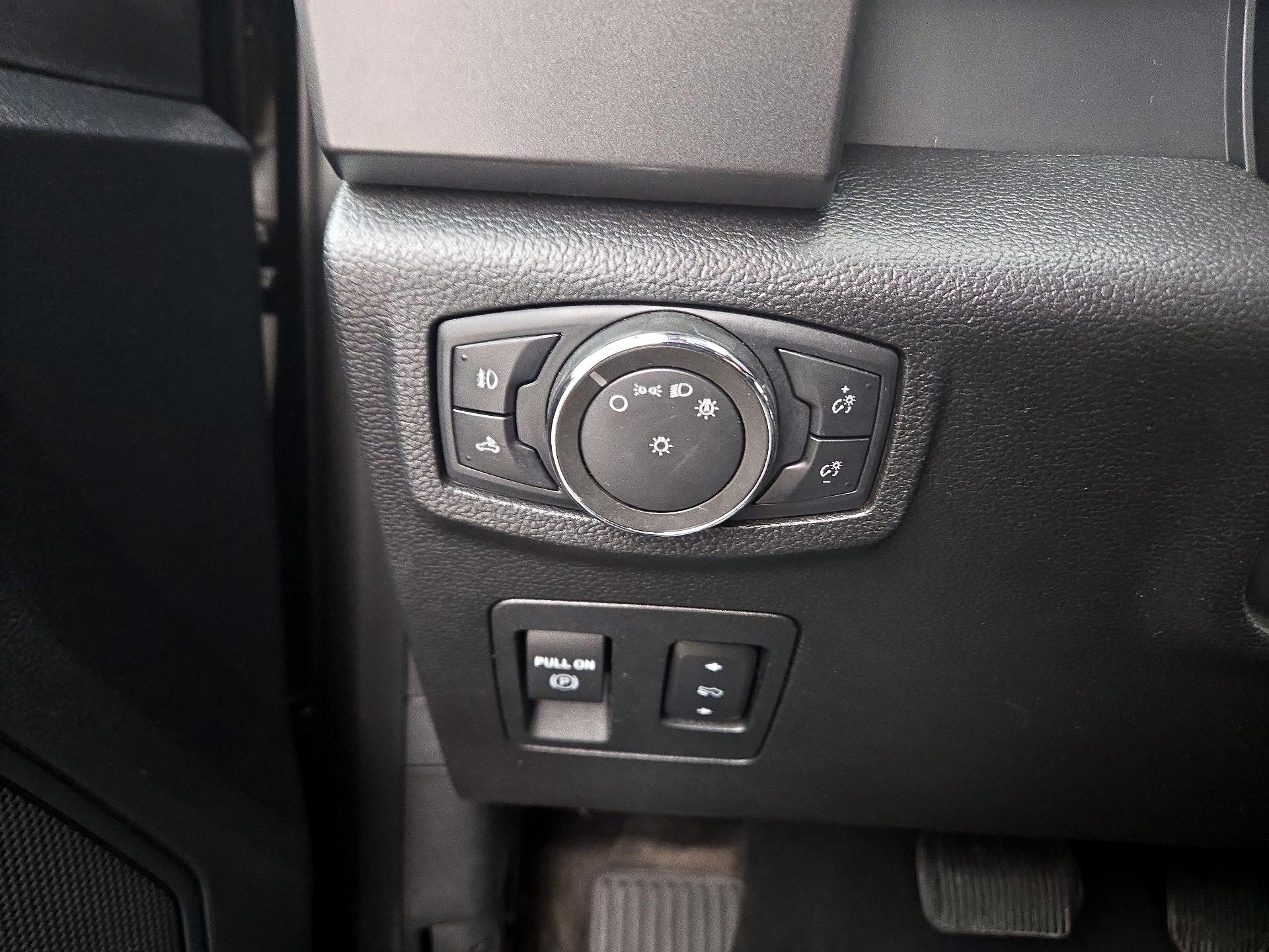 Thumbnail: 2020 Ford F-150 - 13