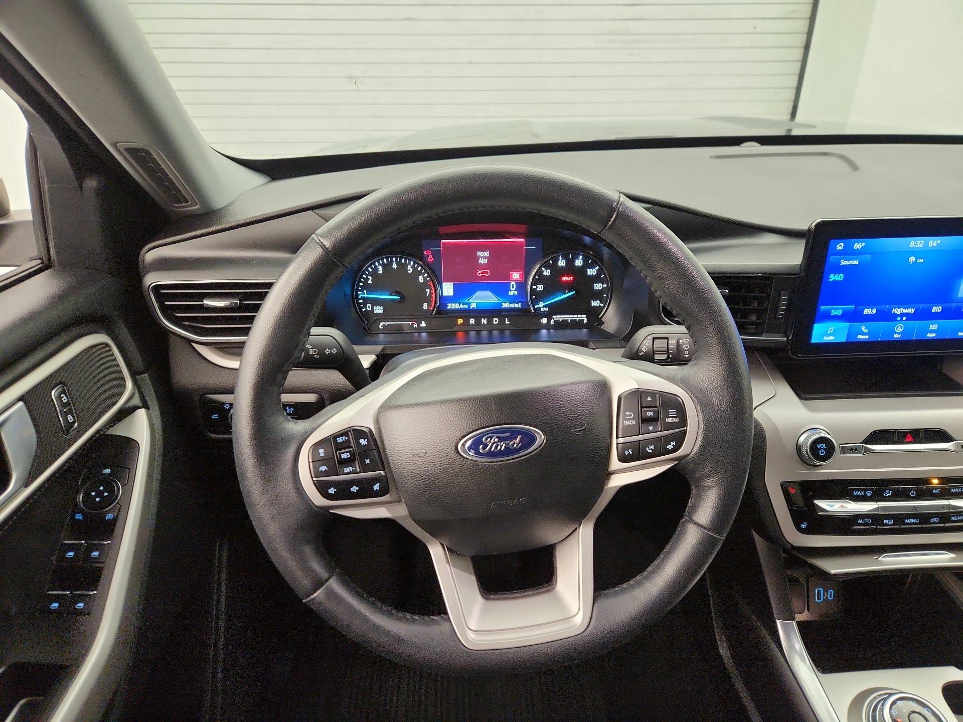 Thumbnail: 2023 Ford Explorer - 10