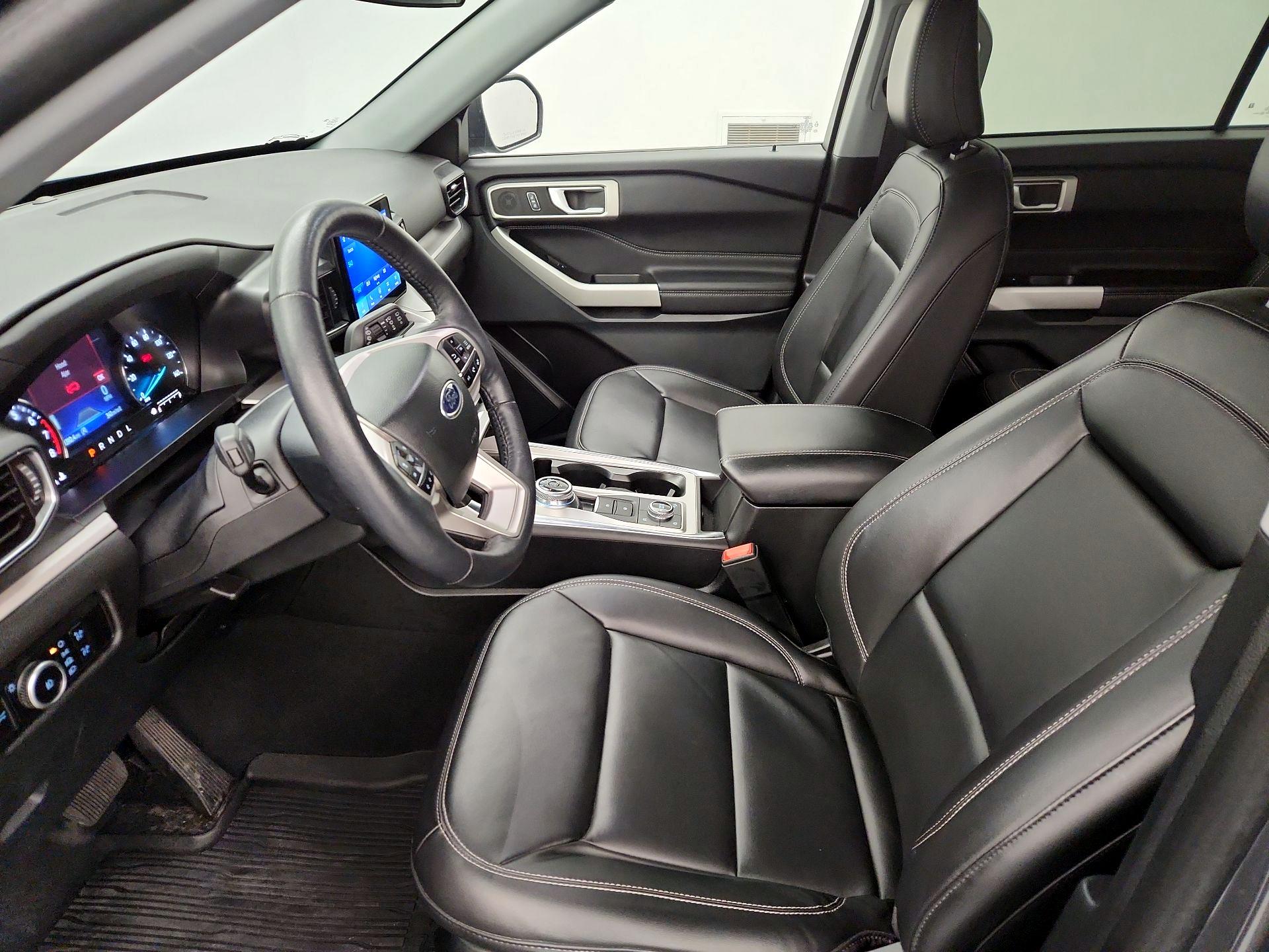 Thumbnail: 2023 Ford Explorer - 11