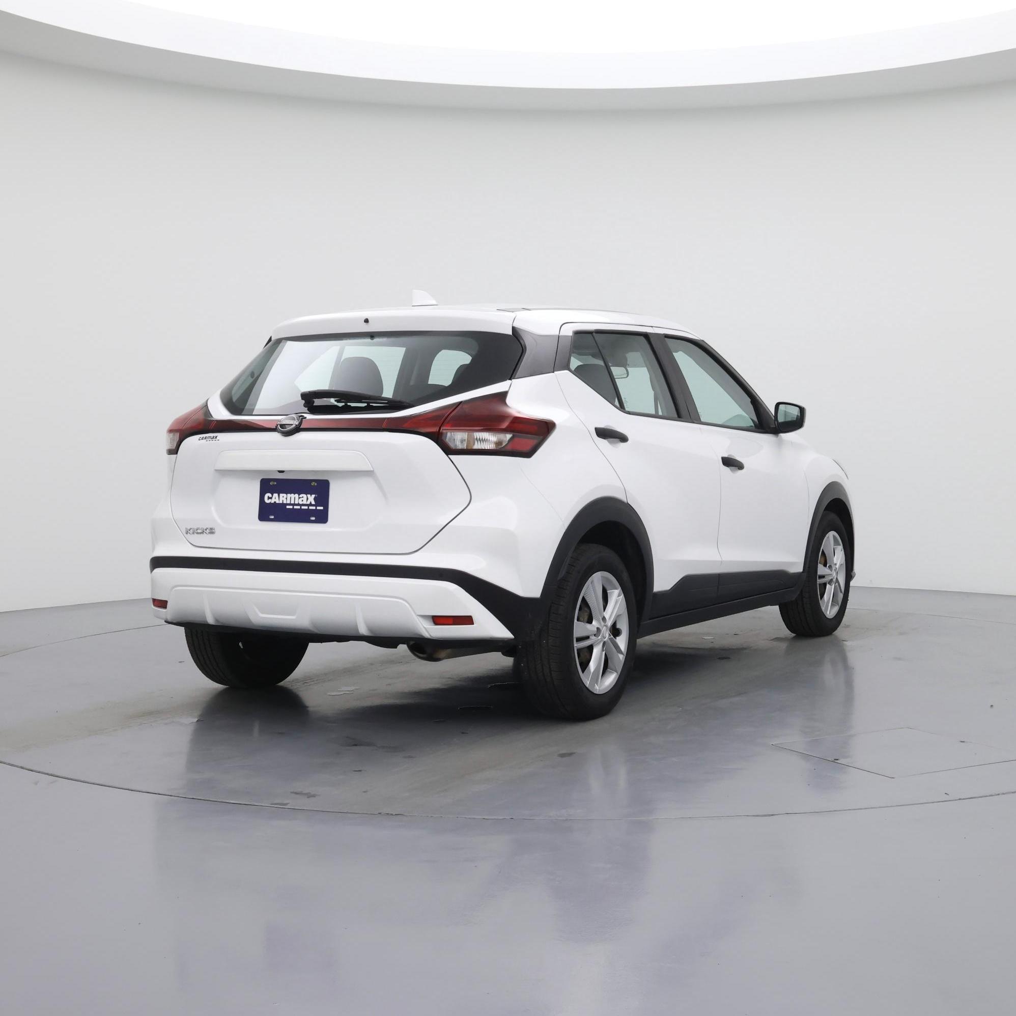 Thumbnail: 2022 Nissan Kicks - 8