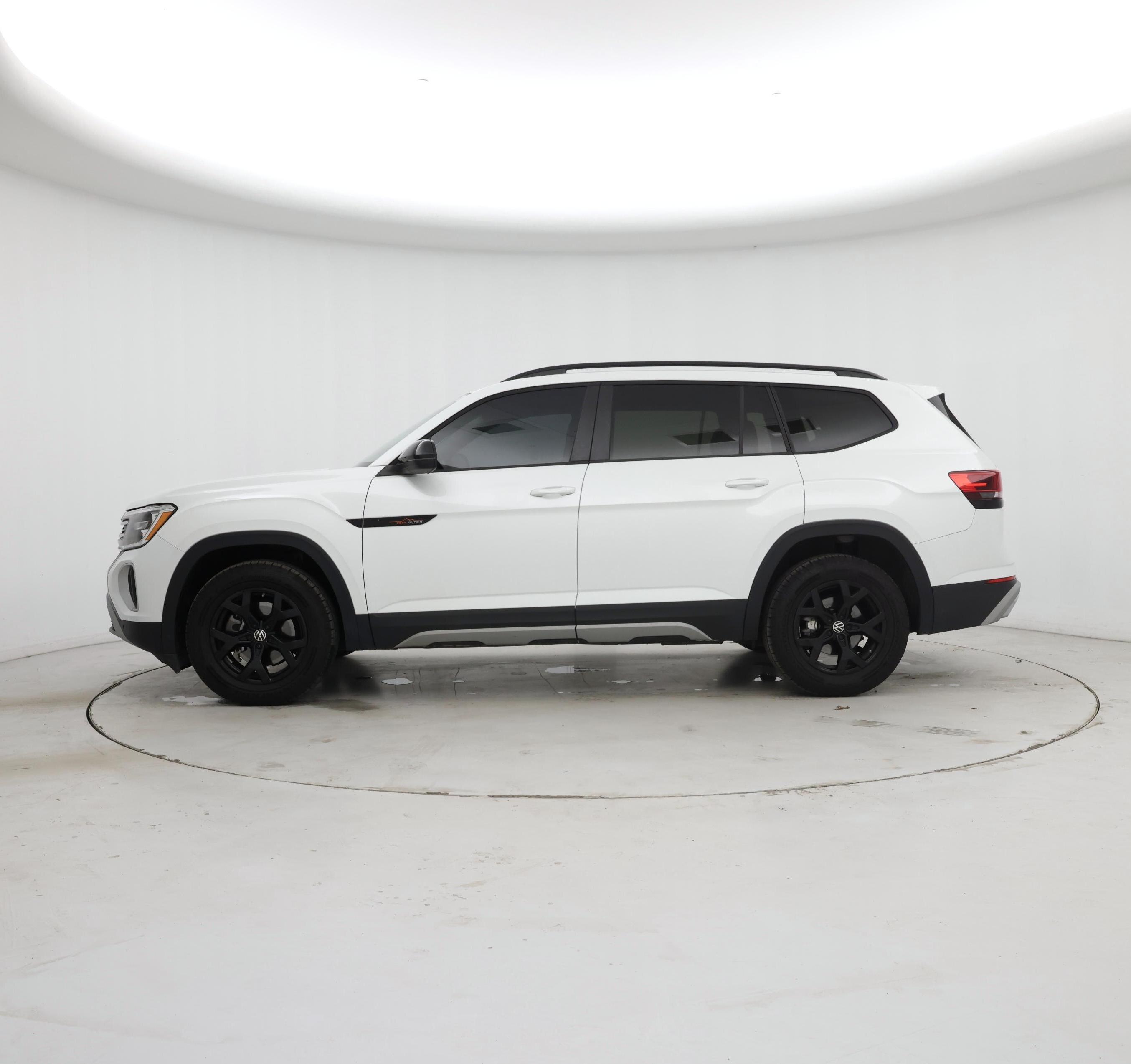 Thumbnail: 2024 Volkswagen Atlas - 3