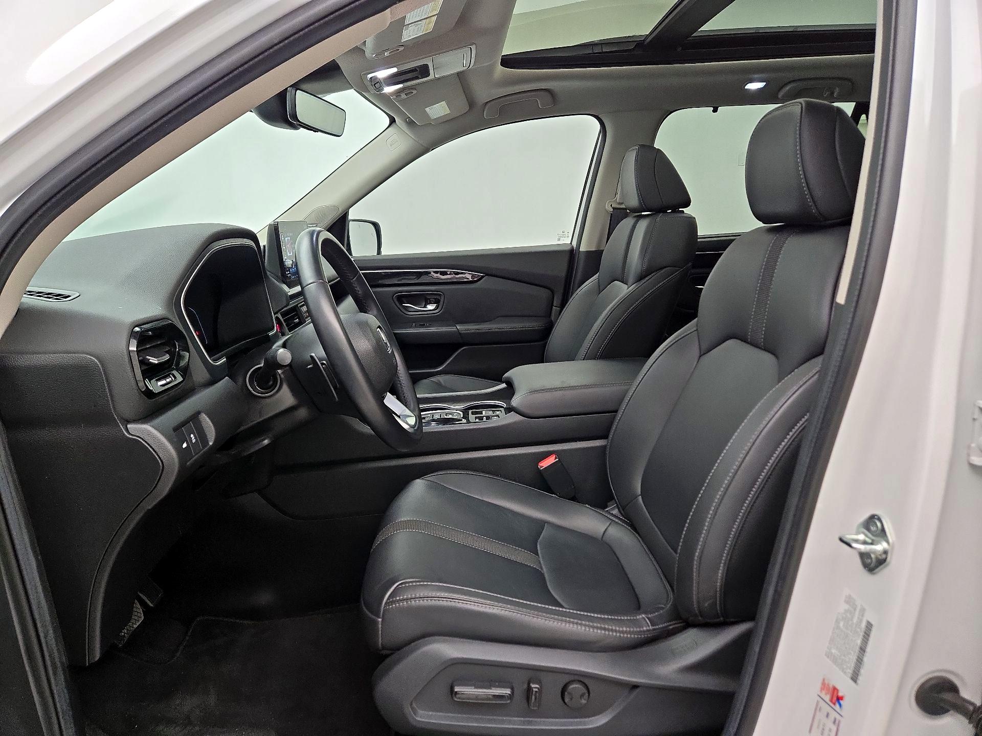 Thumbnail: 2024 Honda Pilot - 11