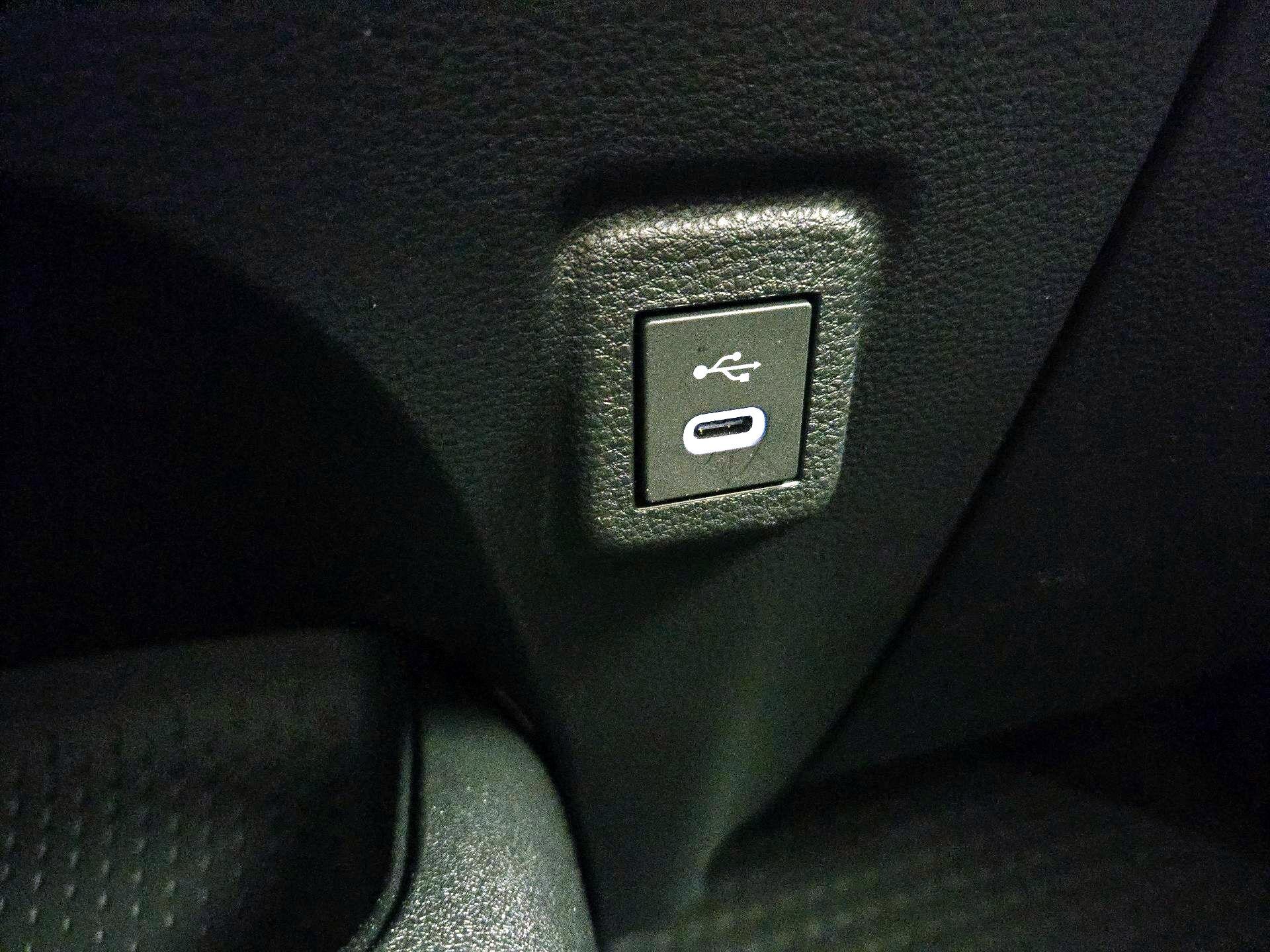 Thumbnail: 2024 Toyota Corolla - 19