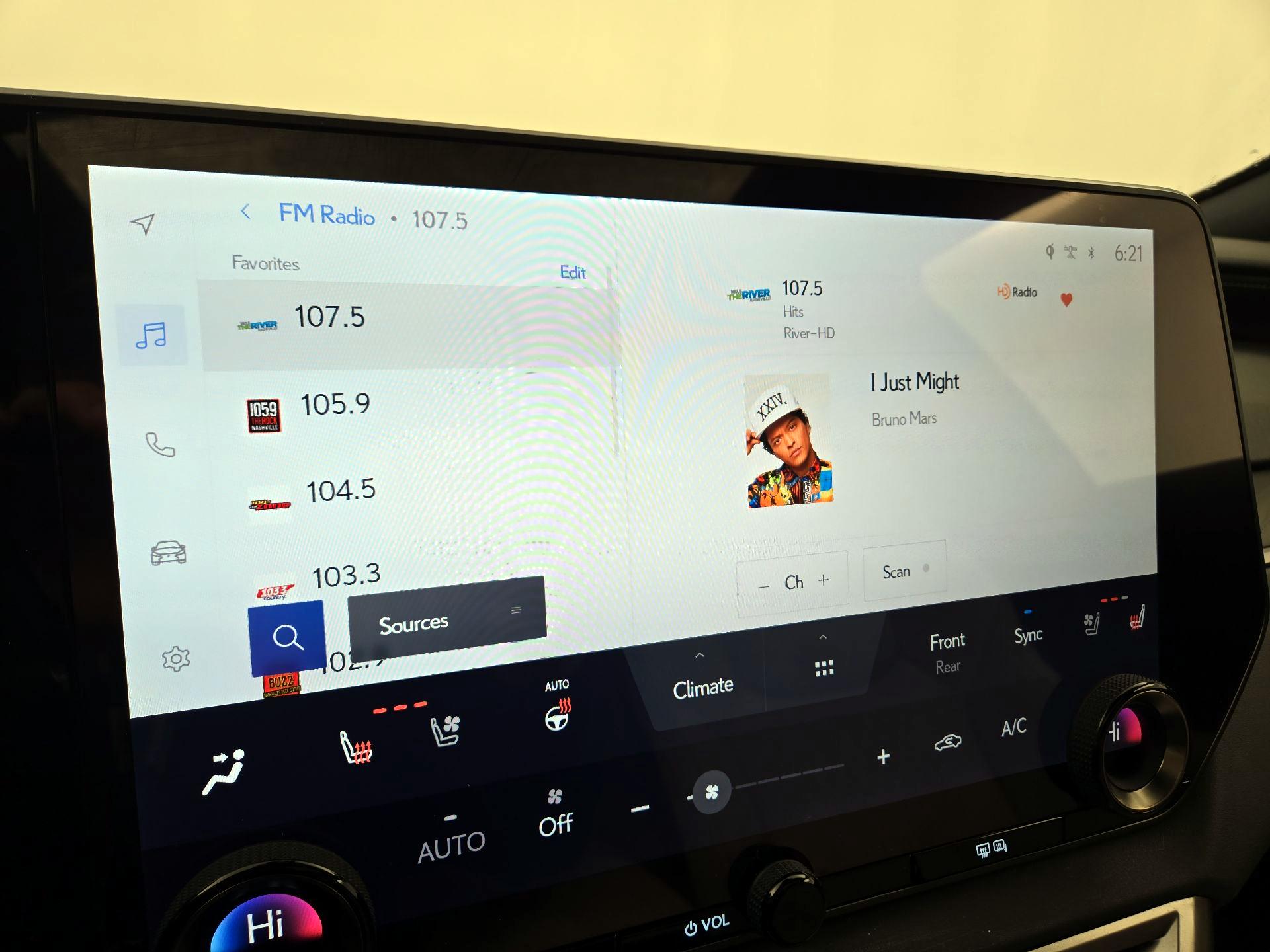 Thumbnail: 2023 Lexus RX - 15