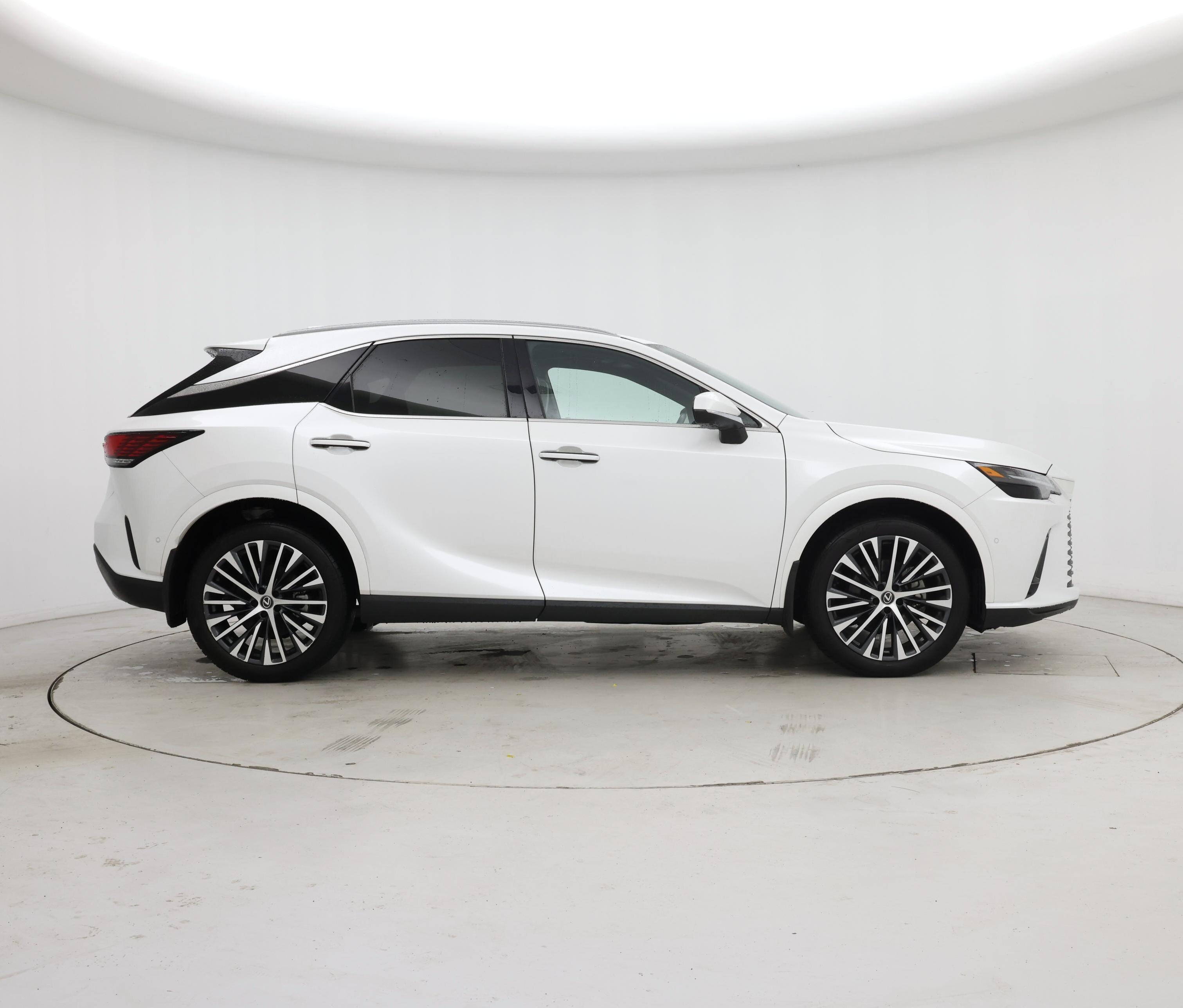 Thumbnail: 2023 Lexus RX - 7