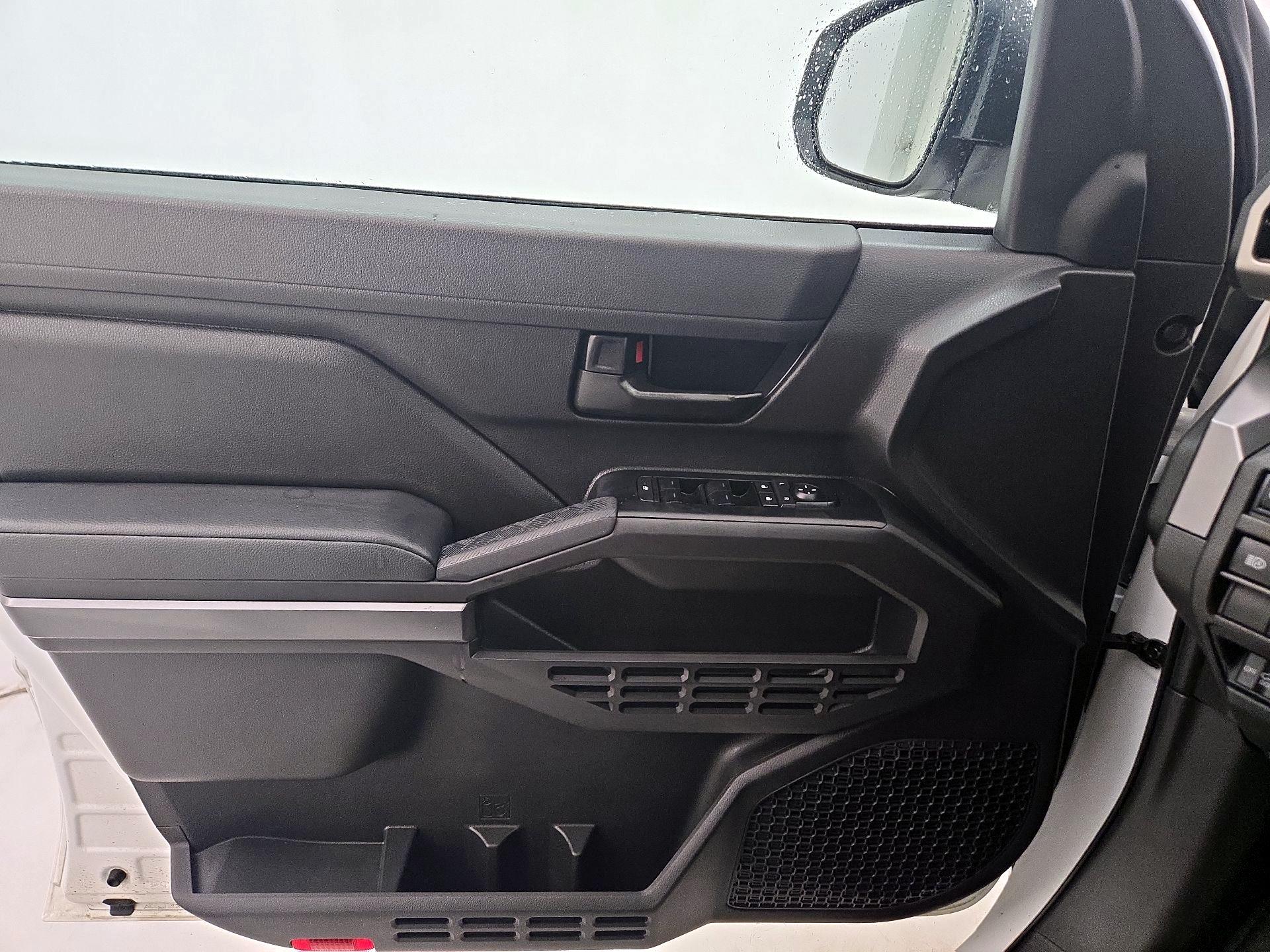 Thumbnail: 2025 Toyota Tacoma - 12