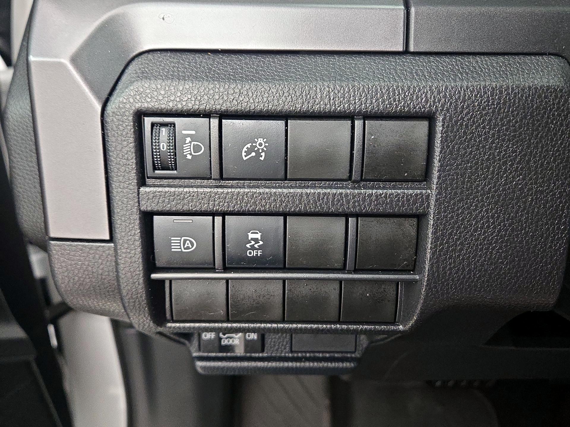 Thumbnail: 2025 Toyota Tacoma - 13