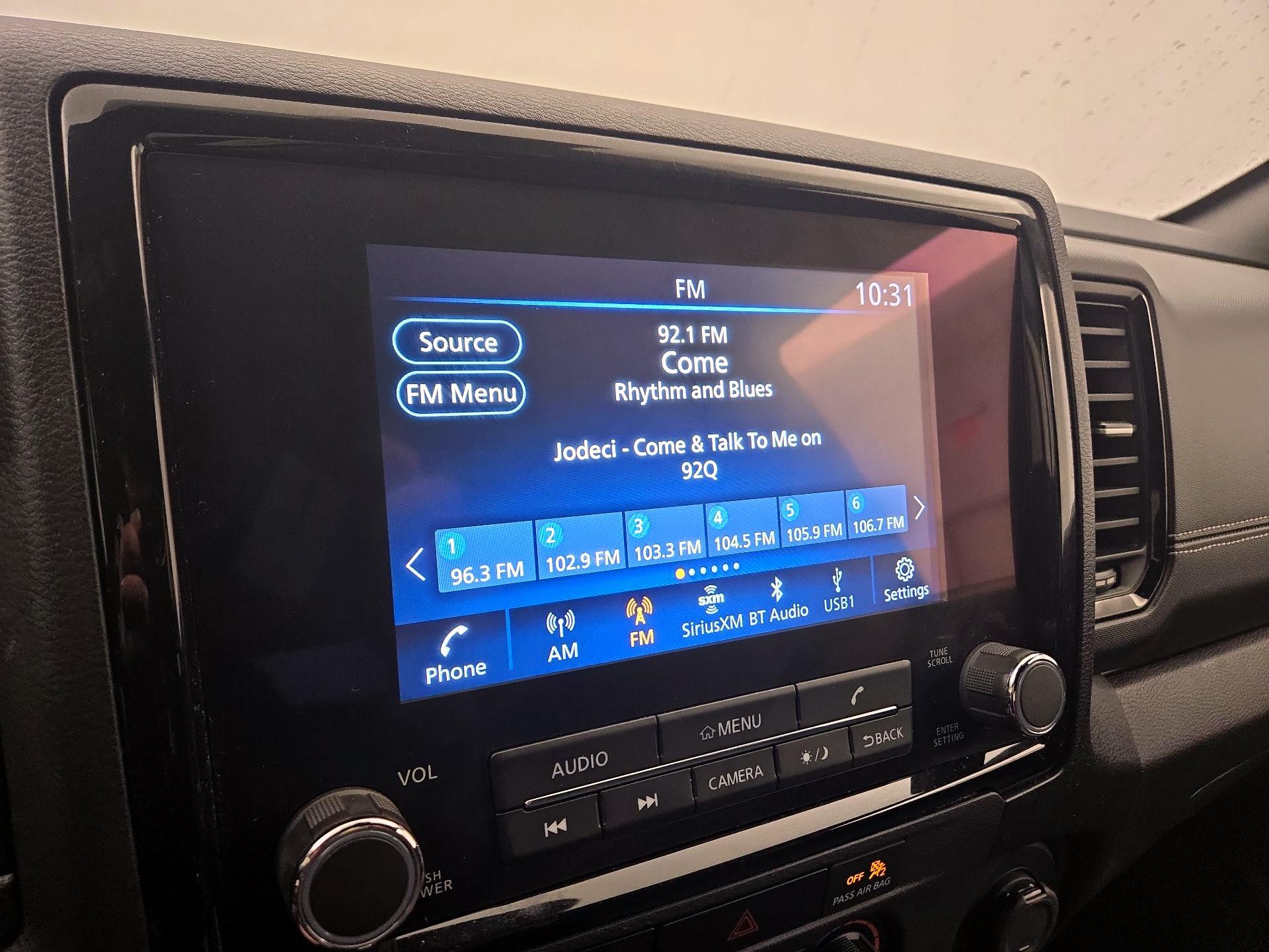 Thumbnail: 2023 Nissan Frontier - 15