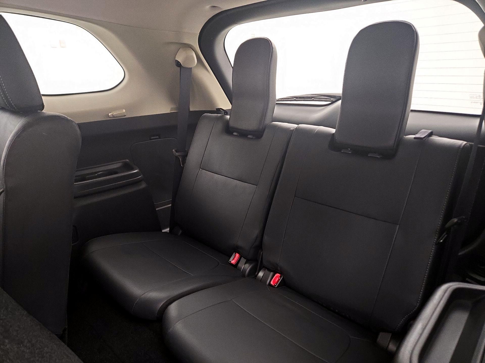 Thumbnail: 2020 Mitsubishi Outlander - 20