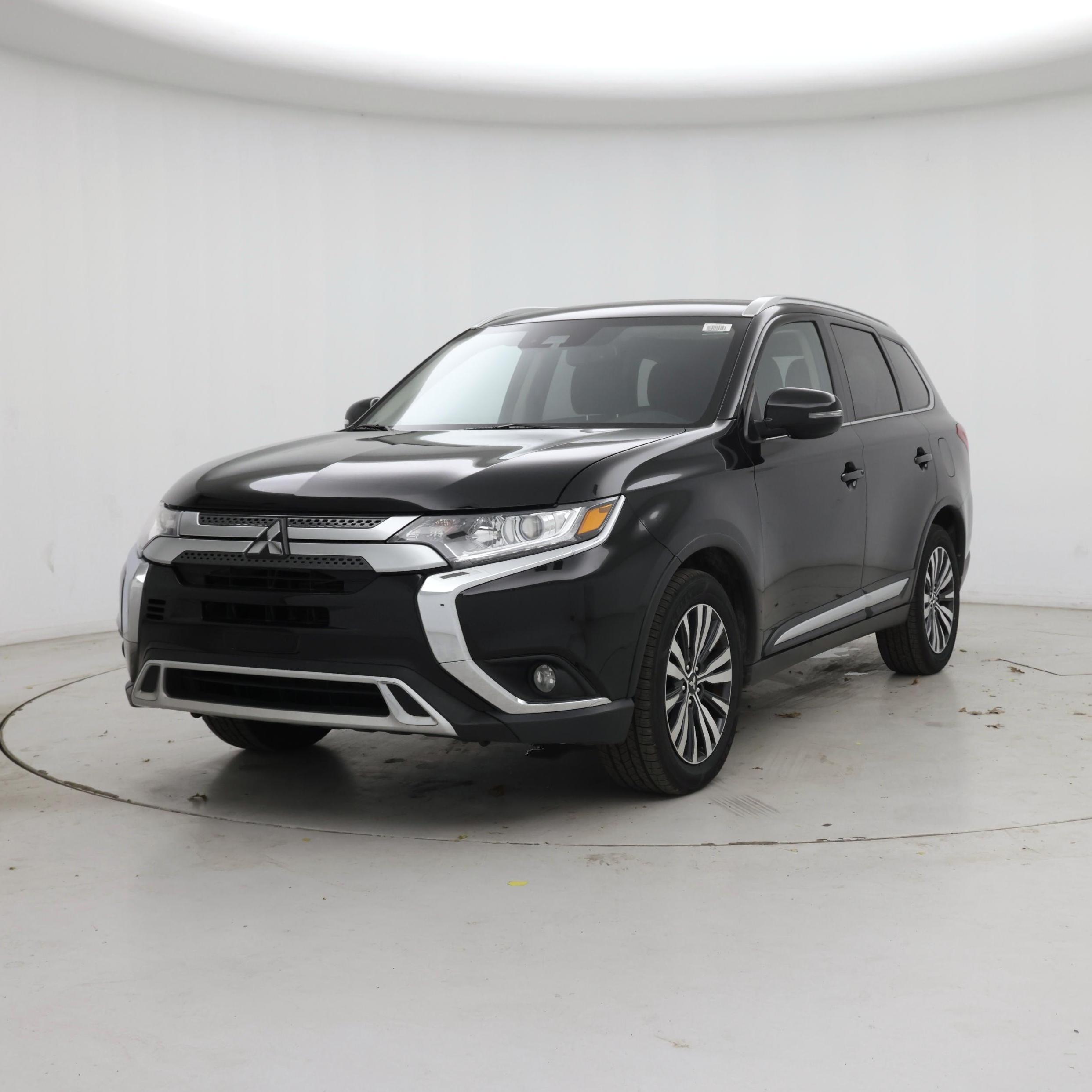 Thumbnail: 2020 Mitsubishi Outlander - 4