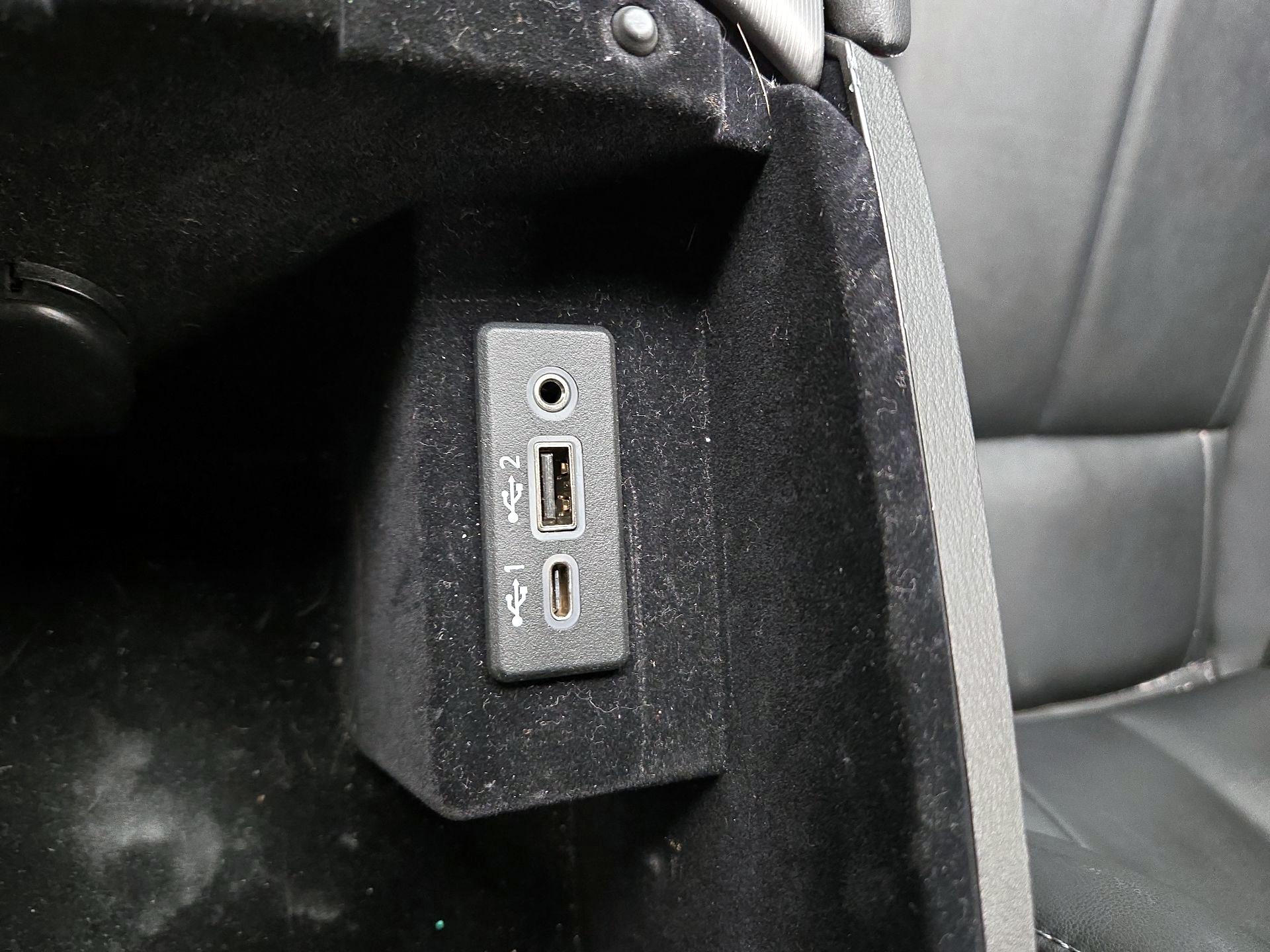 Thumbnail: 2022 INFINITI Q60 - 18