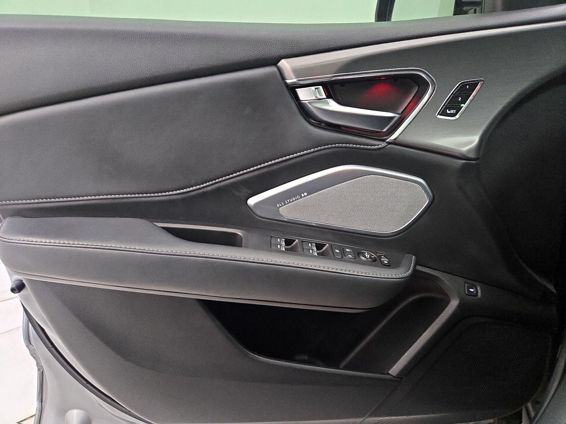 Thumbnail: 2021 Acura RDX - 12