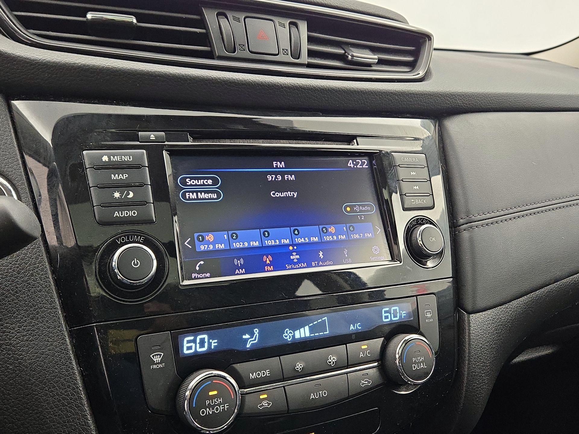 Thumbnail: 2018 Nissan Rogue - 15