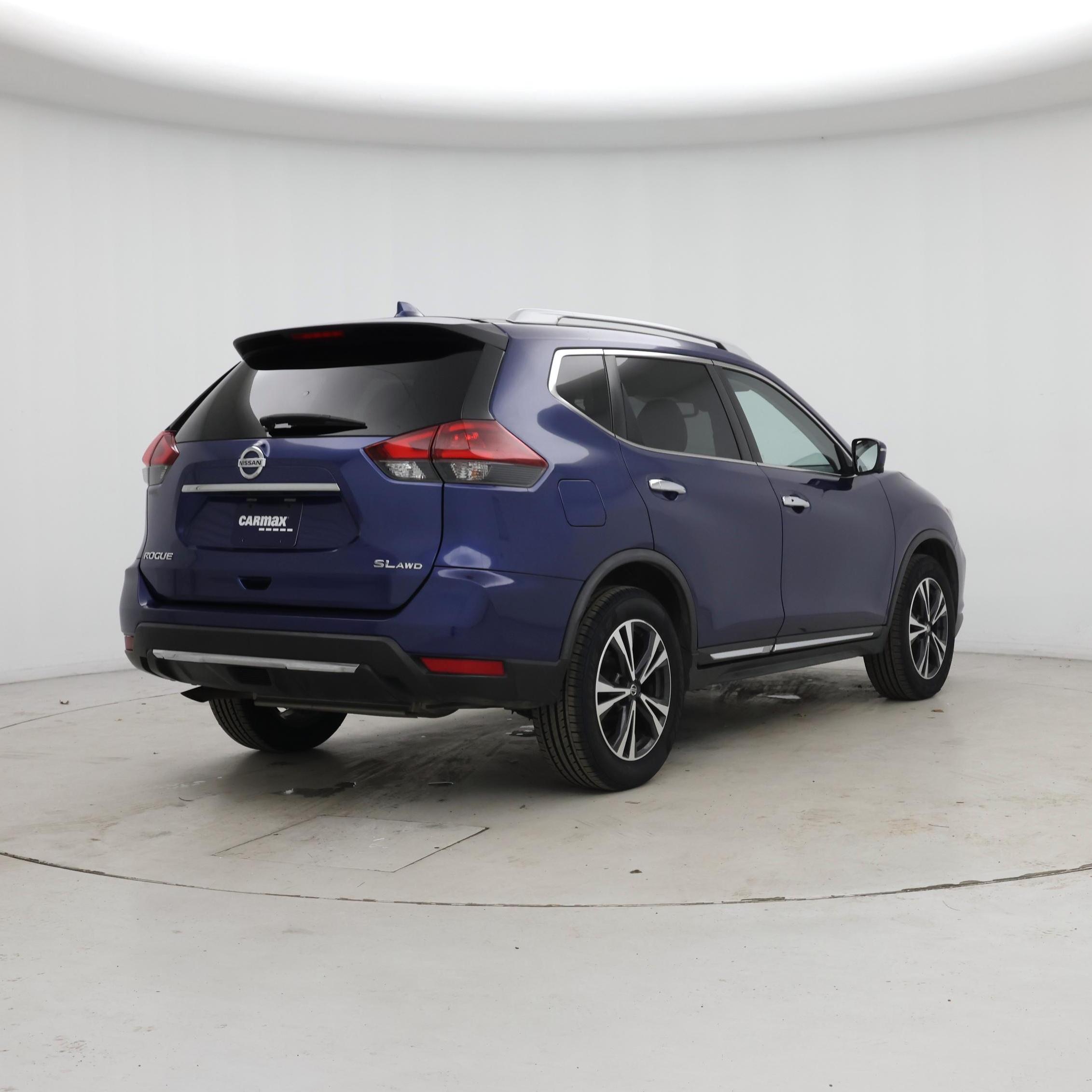 Thumbnail: 2018 Nissan Rogue - 8