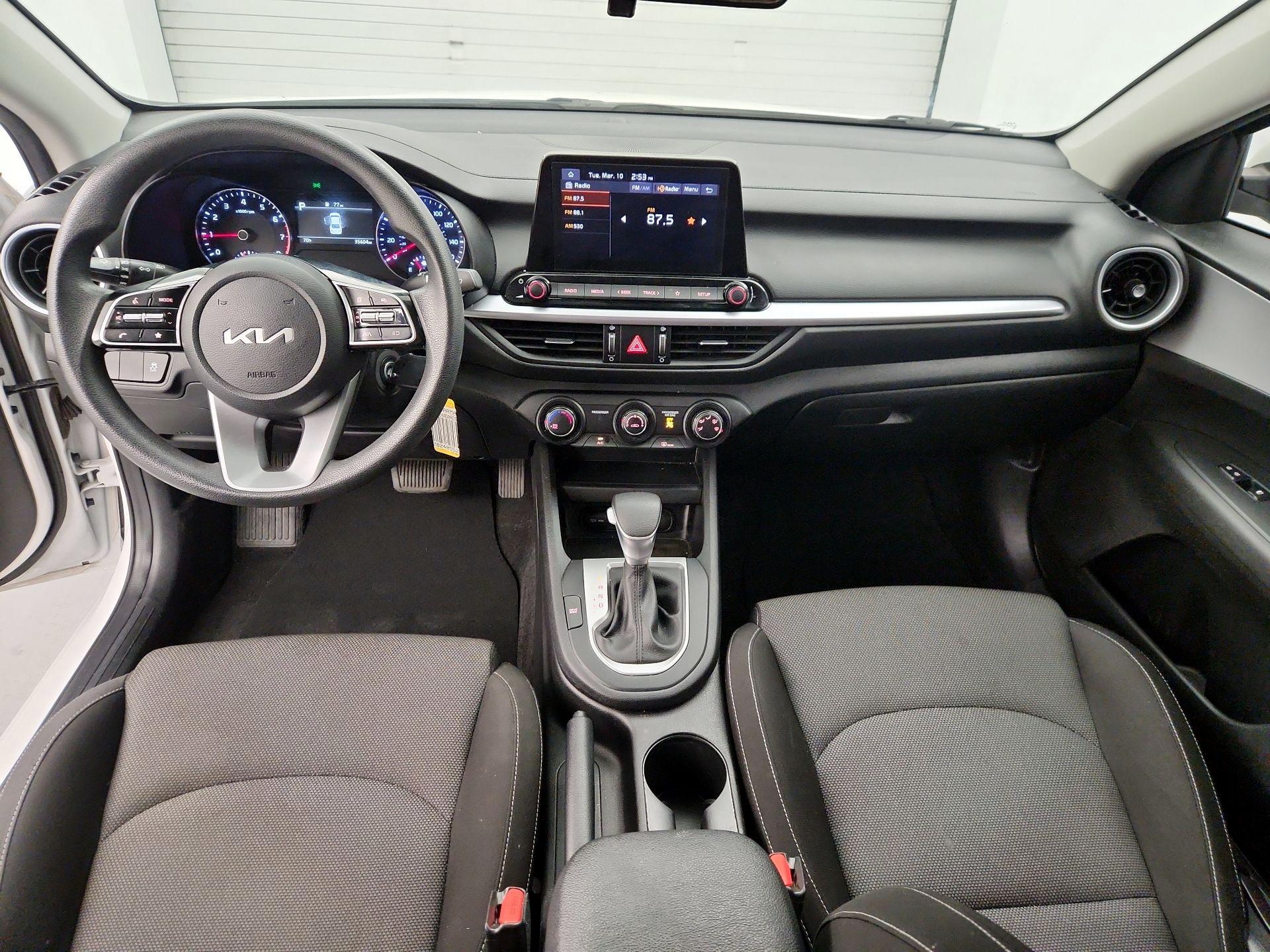 Thumbnail: 2024 Kia Forte - 9