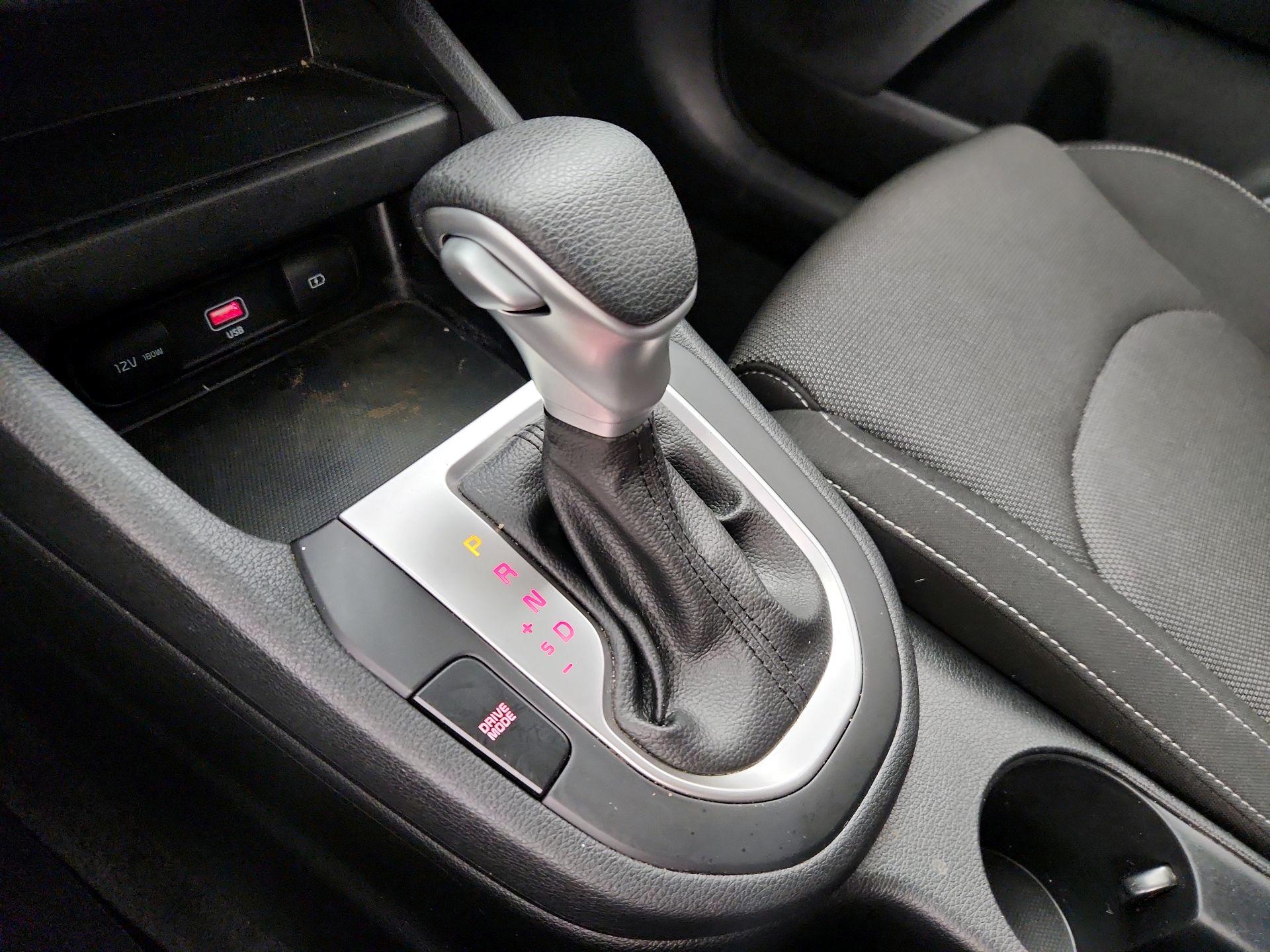 Thumbnail: 2024 Kia Forte - 17