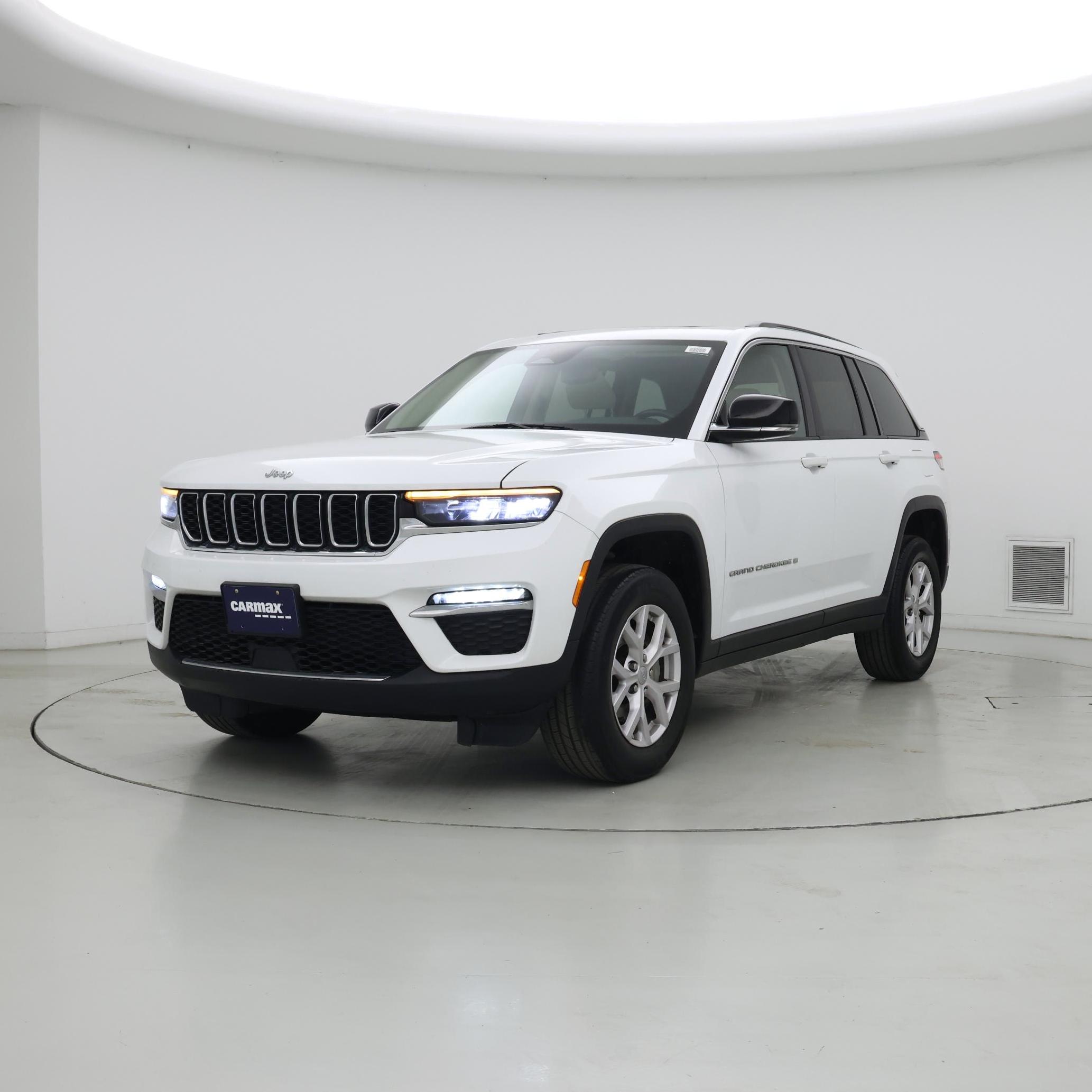 Thumbnail: 2022 Jeep Grand Cherokee - 4