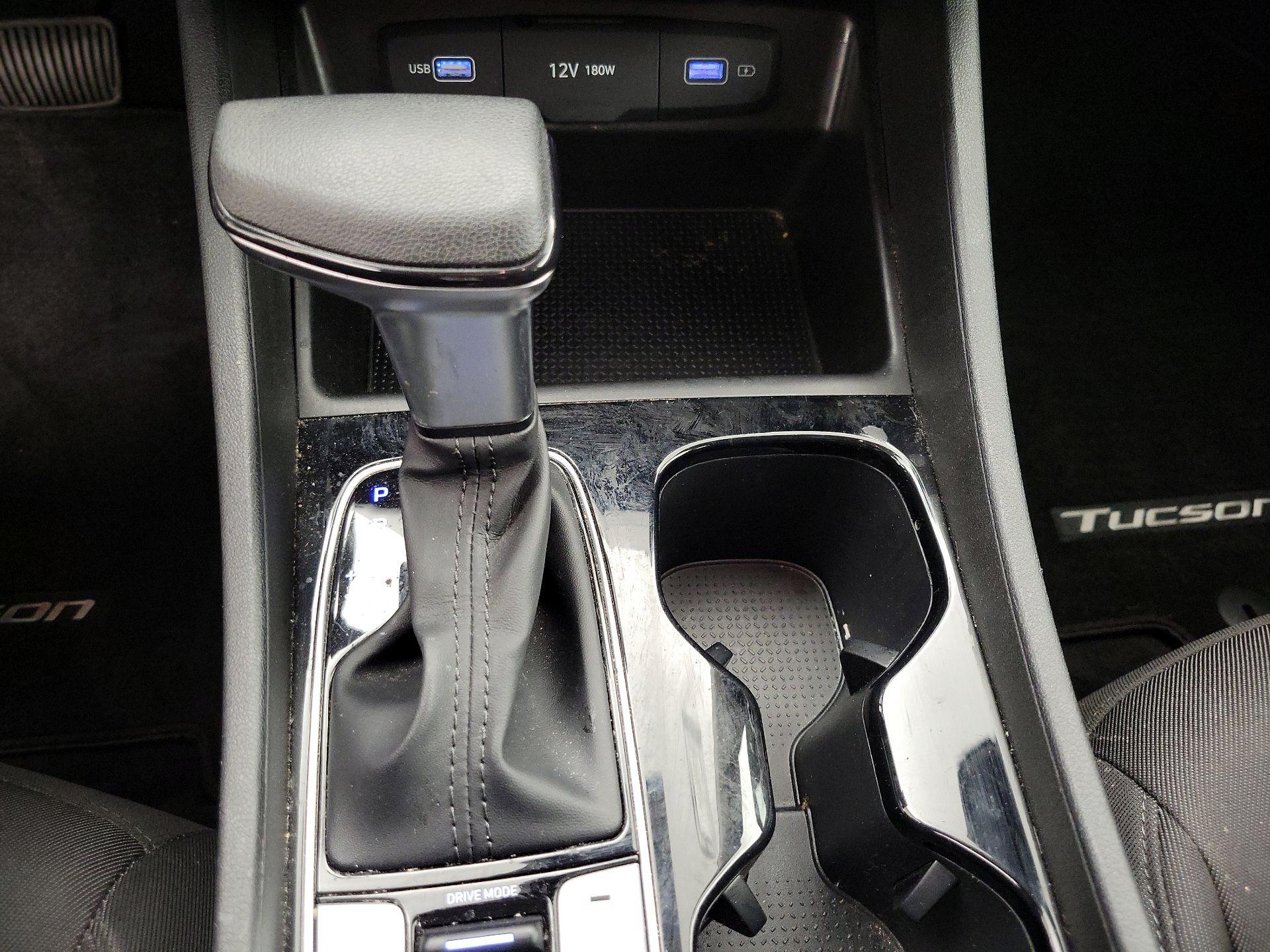 Thumbnail: 2022 Hyundai Tucson - 17