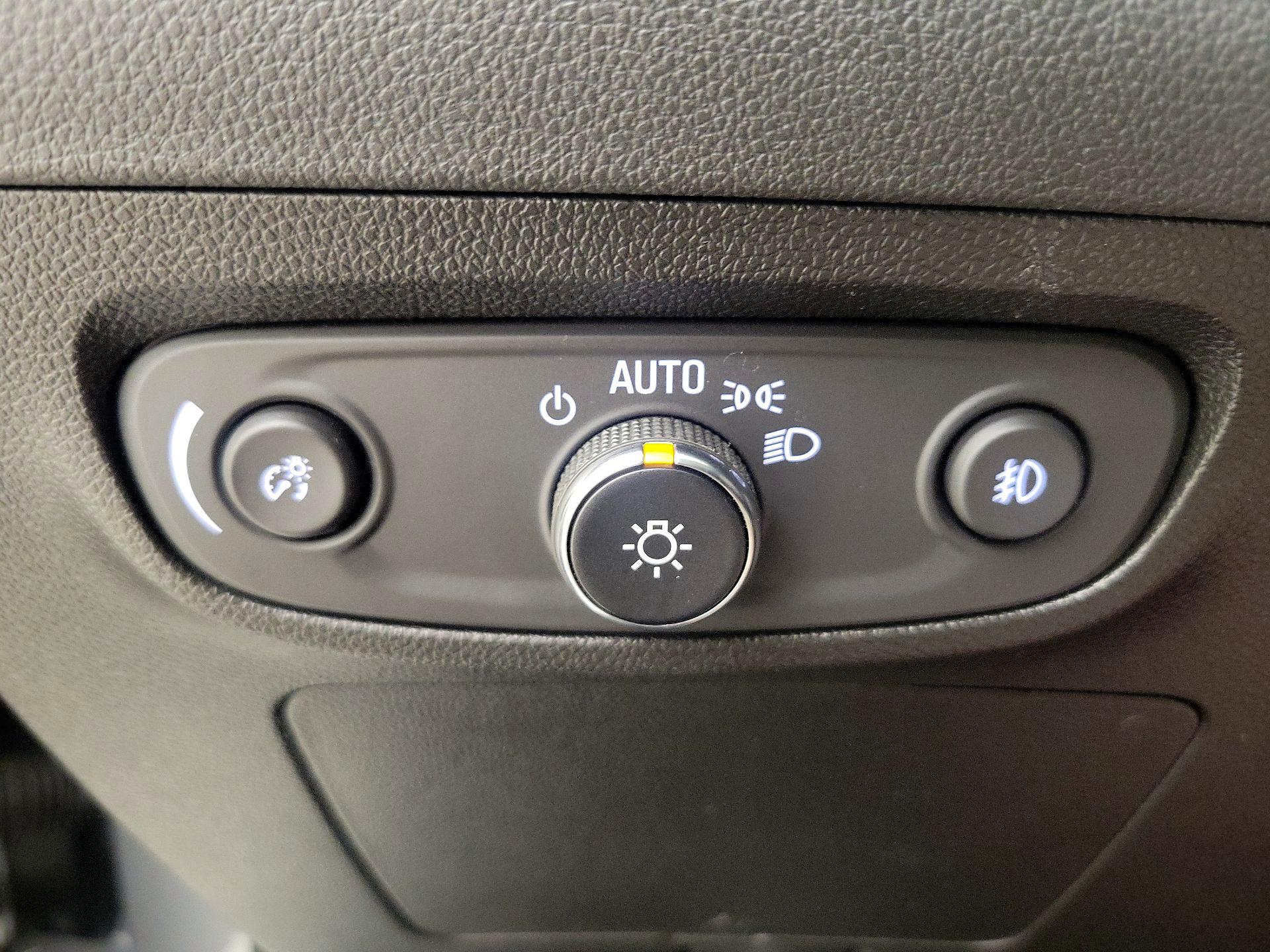 Thumbnail: 2023 Buick Encore GX - 13