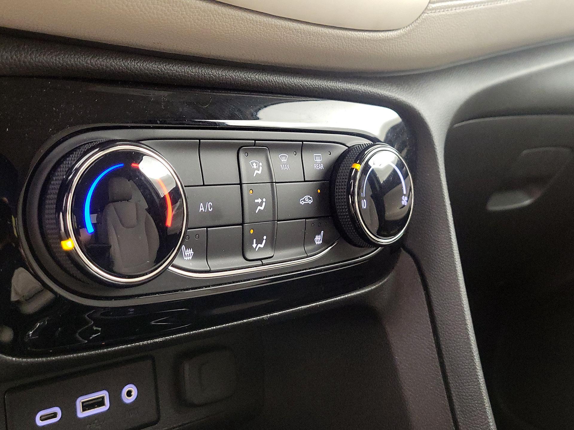 Thumbnail: 2023 Buick Encore GX - 16