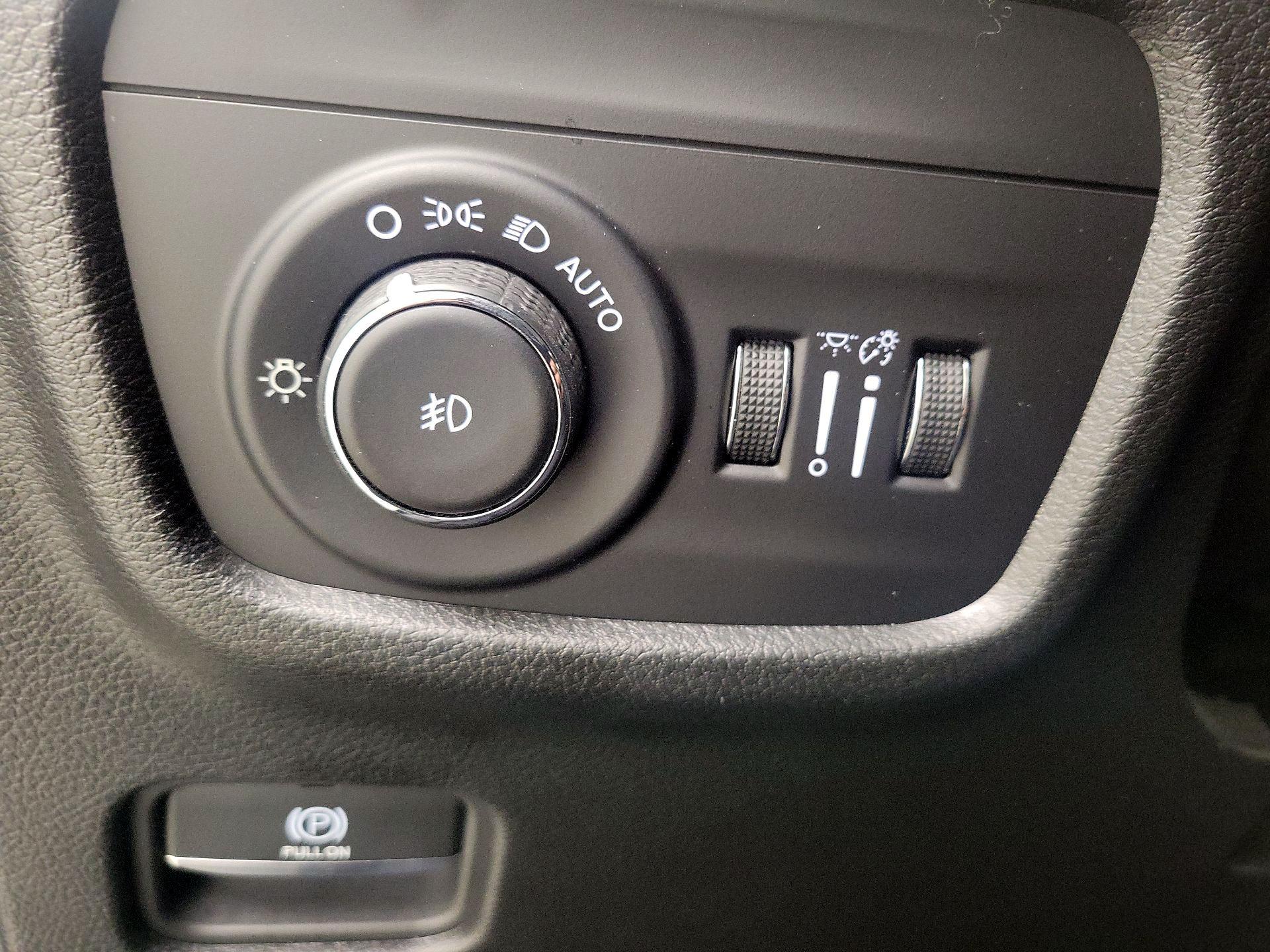 Thumbnail: 2023 Jeep Grand Cherokee - 13