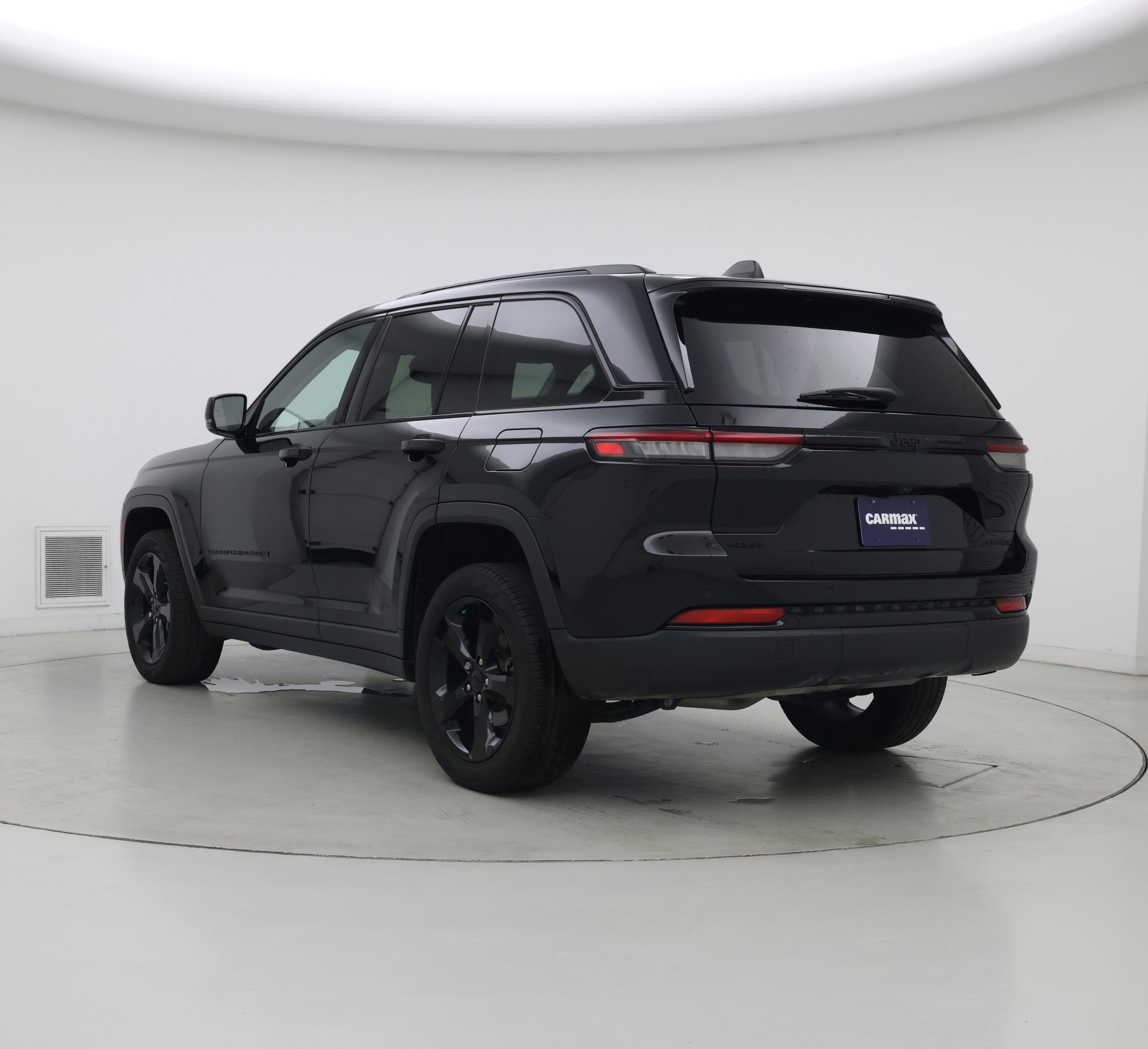 Thumbnail: 2023 Jeep Grand Cherokee - 2