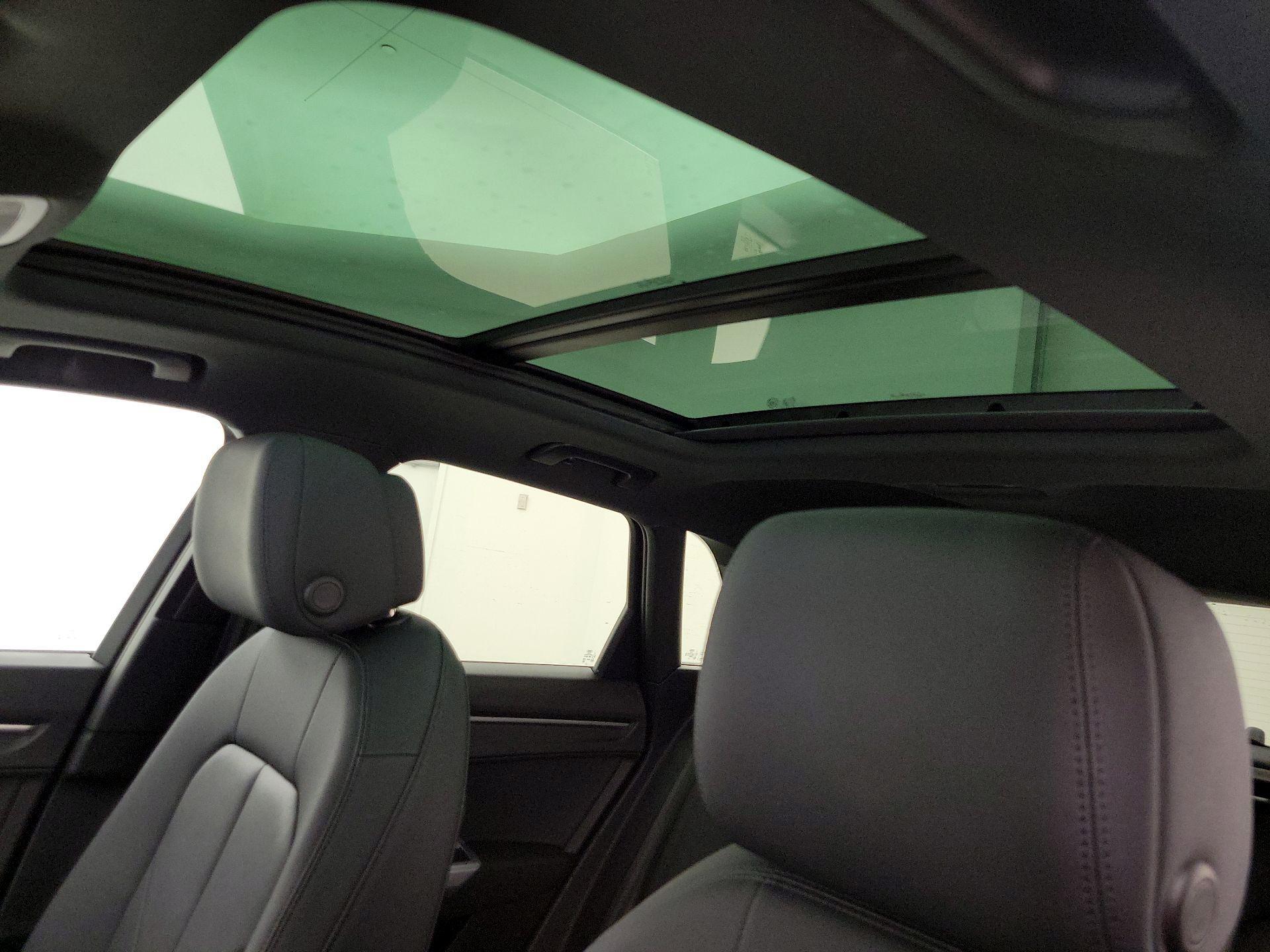 Thumbnail: 2023 Audi Q3 - 19