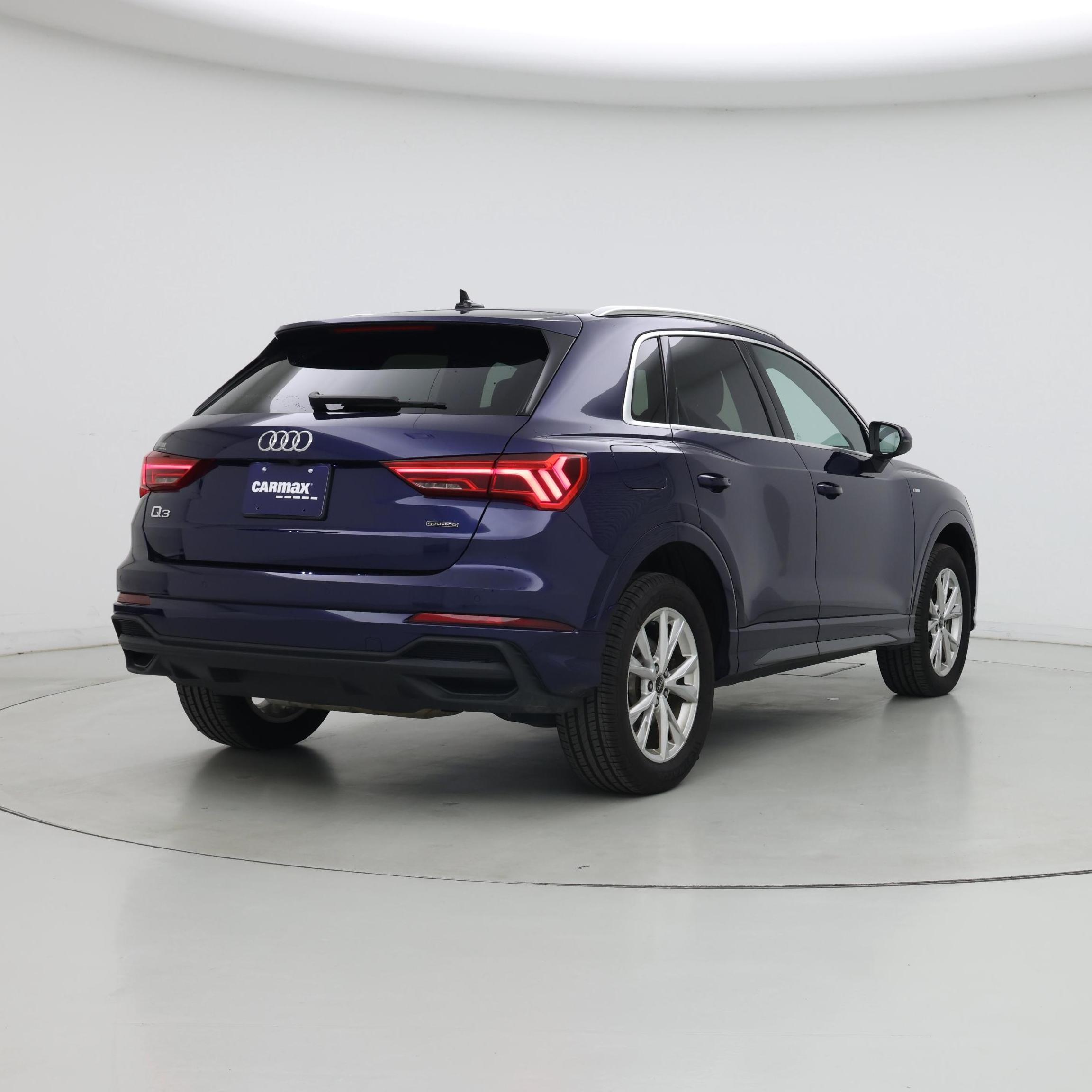 Thumbnail: 2023 Audi Q3 - 8