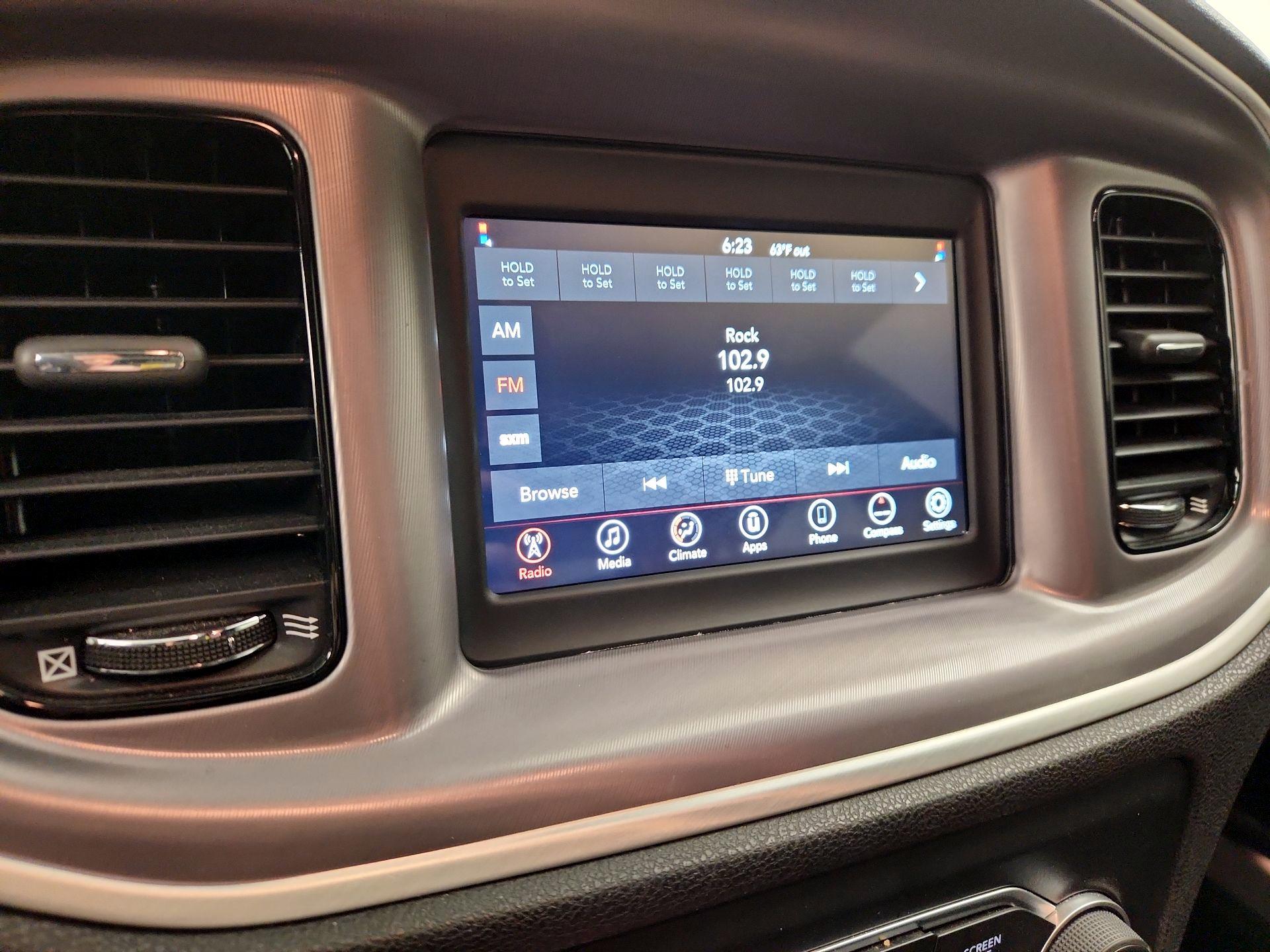 Thumbnail: 2022 Dodge Charger - 15