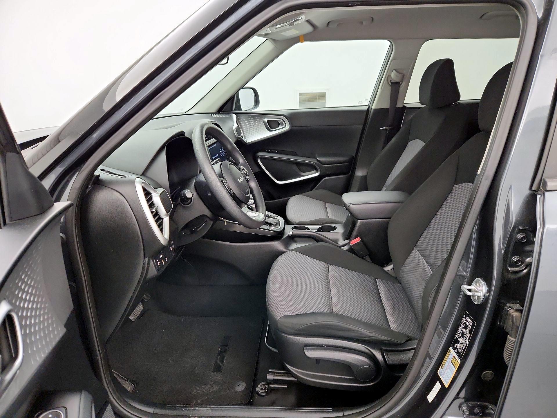 Thumbnail: 2022 Kia Soul - 11