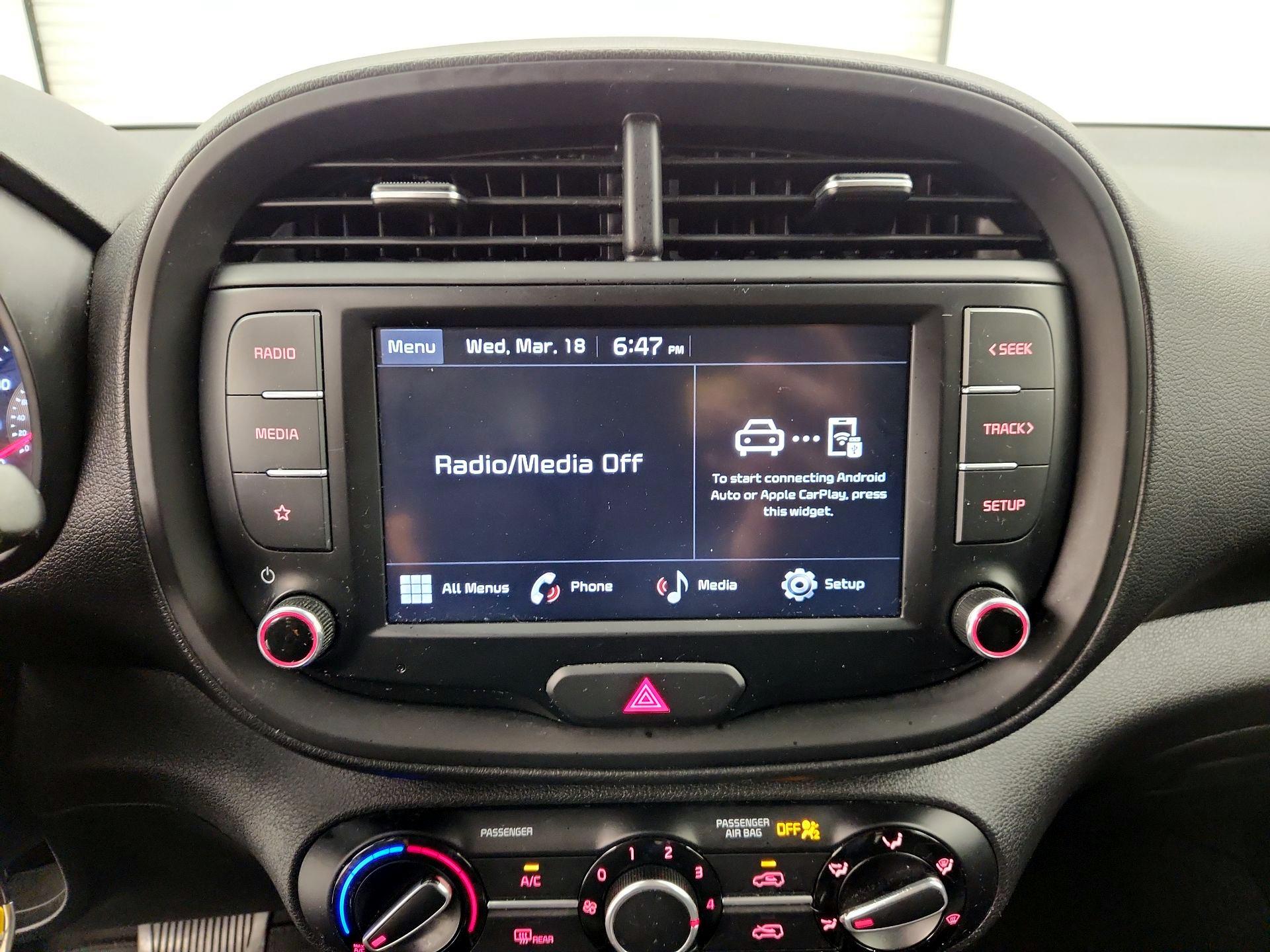 Thumbnail: 2022 Kia Soul - 15