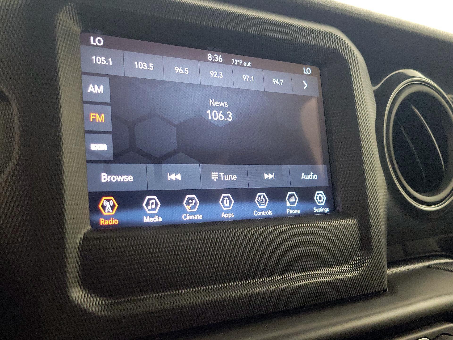 Thumbnail: 2021 Jeep Wrangler - 15