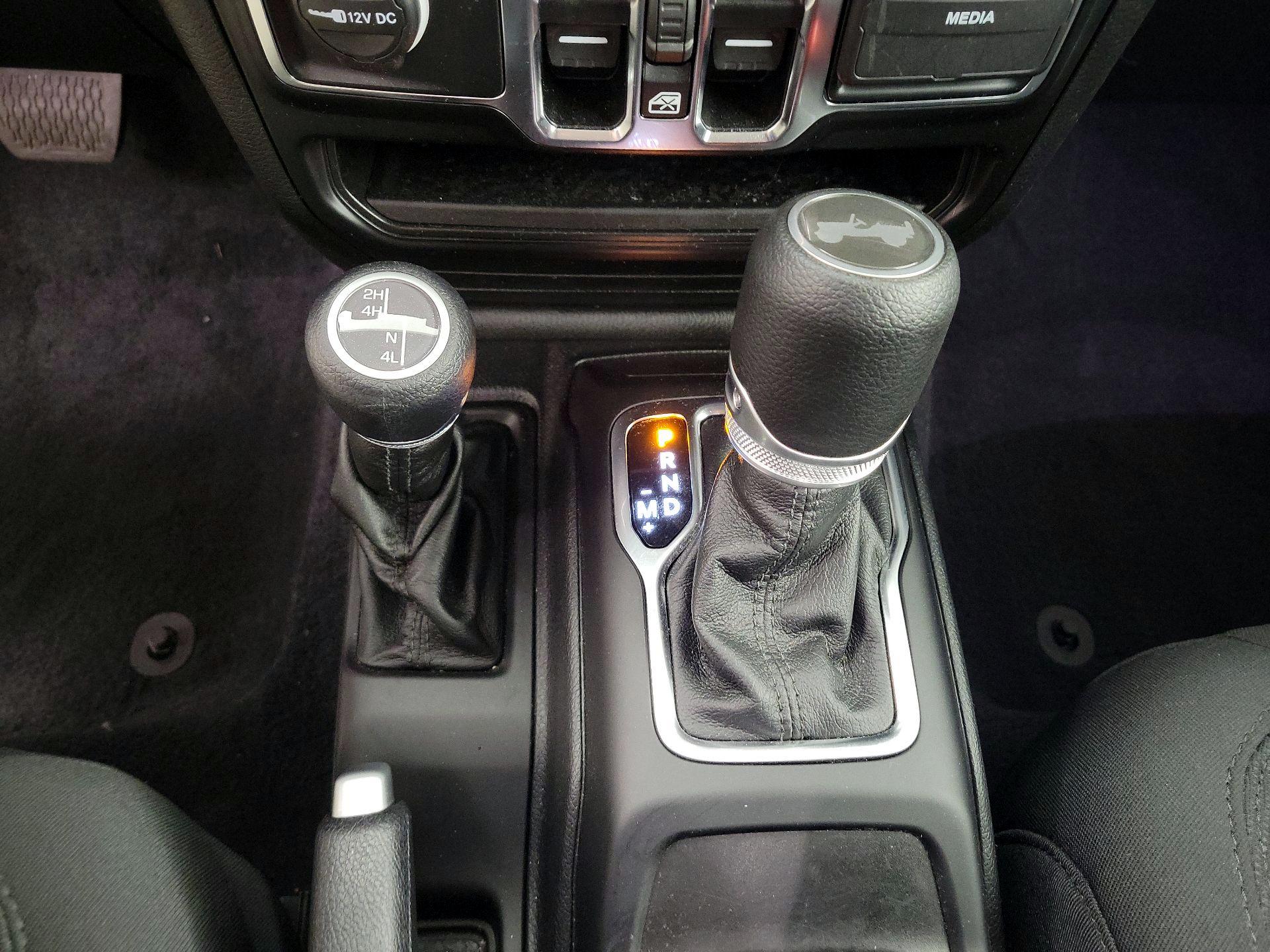 Thumbnail: 2021 Jeep Wrangler - 17