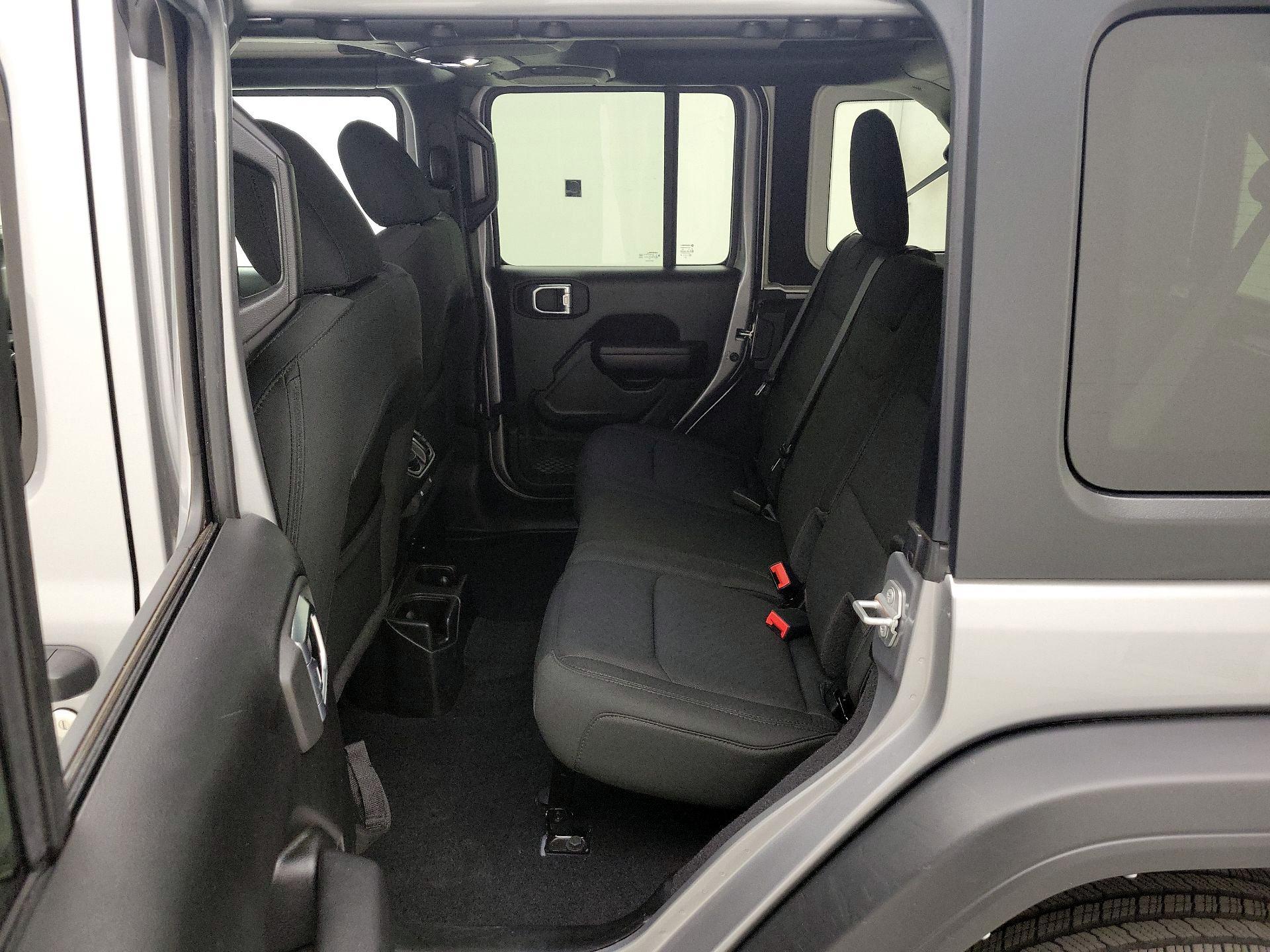 Thumbnail: 2021 Jeep Wrangler - 19