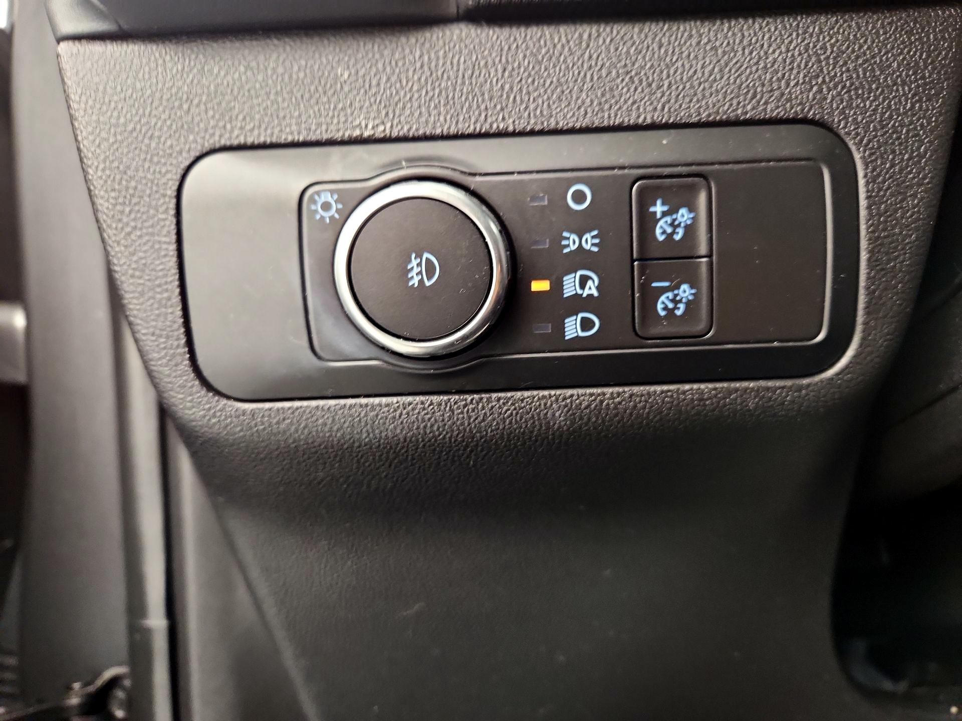 Thumbnail: 2022 Ford Bronco Sport - 13