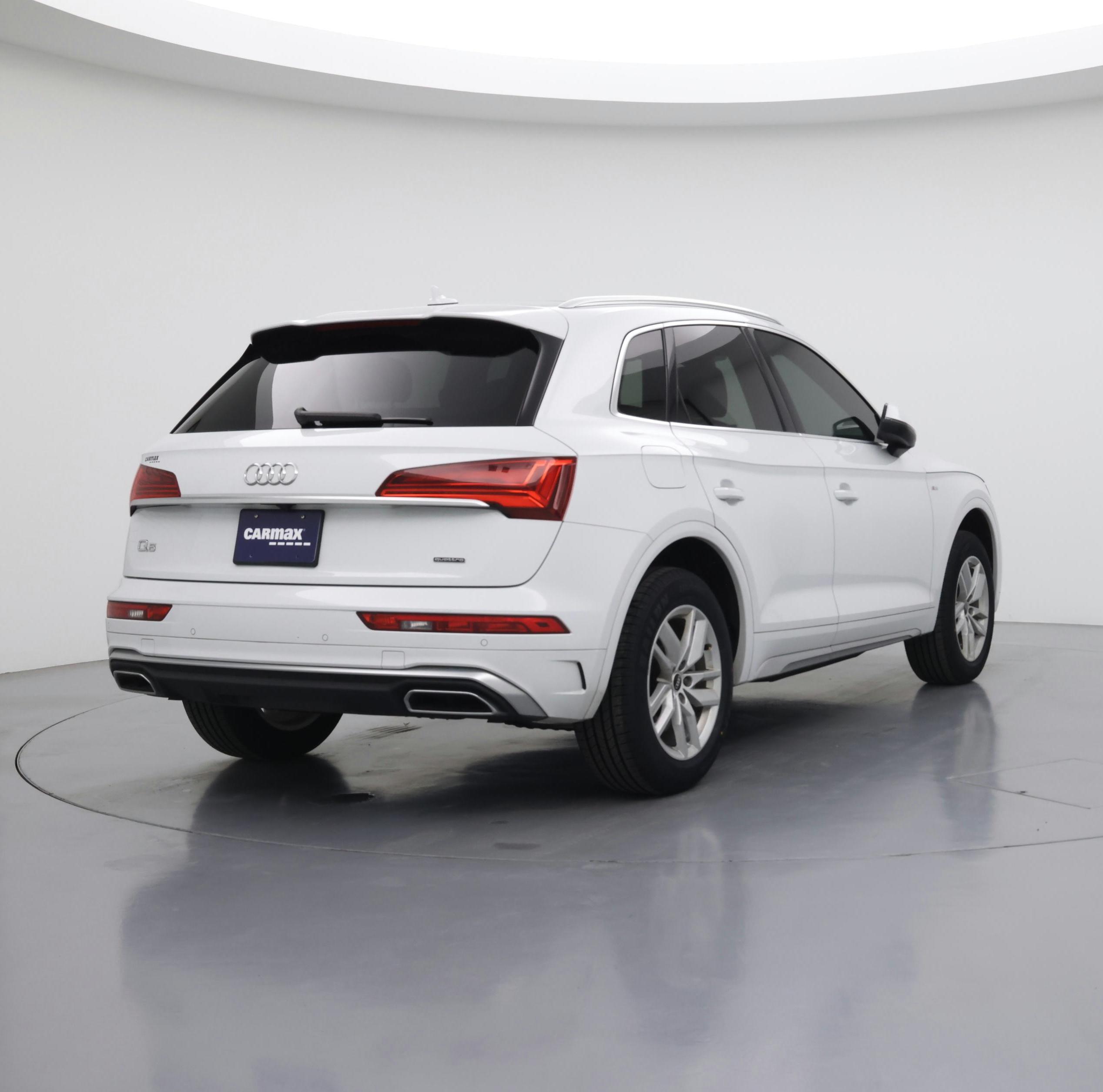 Thumbnail: 2022 Audi Q5 - 8