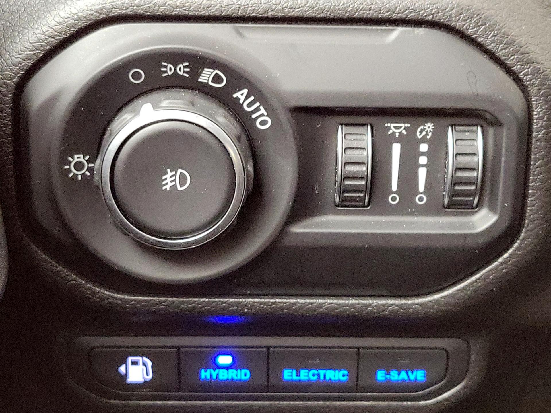 Thumbnail: 2022 Jeep Wrangler - 13